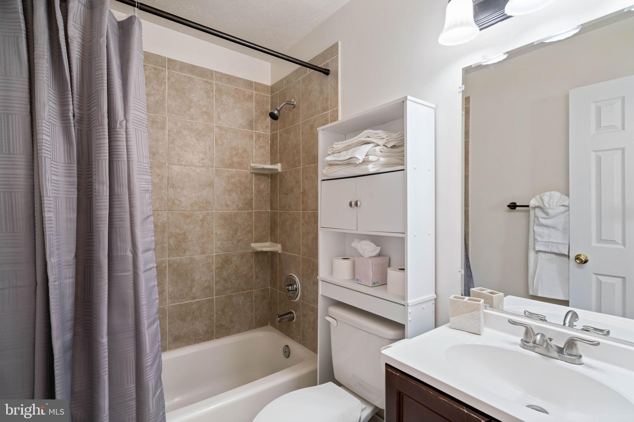 POTOMAC HILLS - Residential