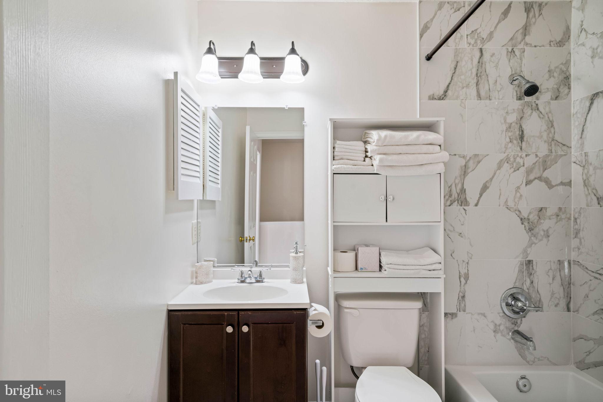 POTOMAC HILLS - Residential