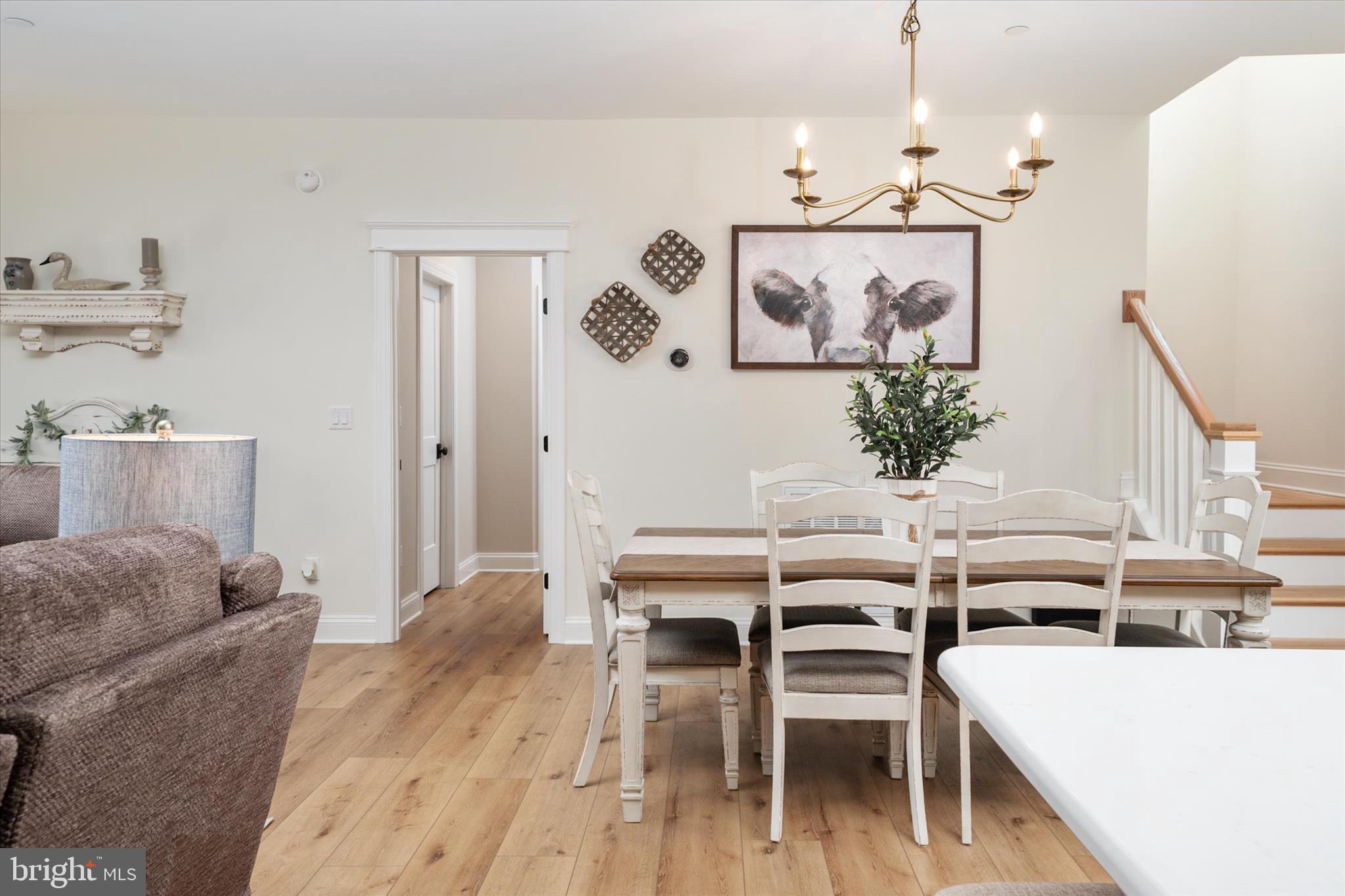 EAGLE MANOR - Residential