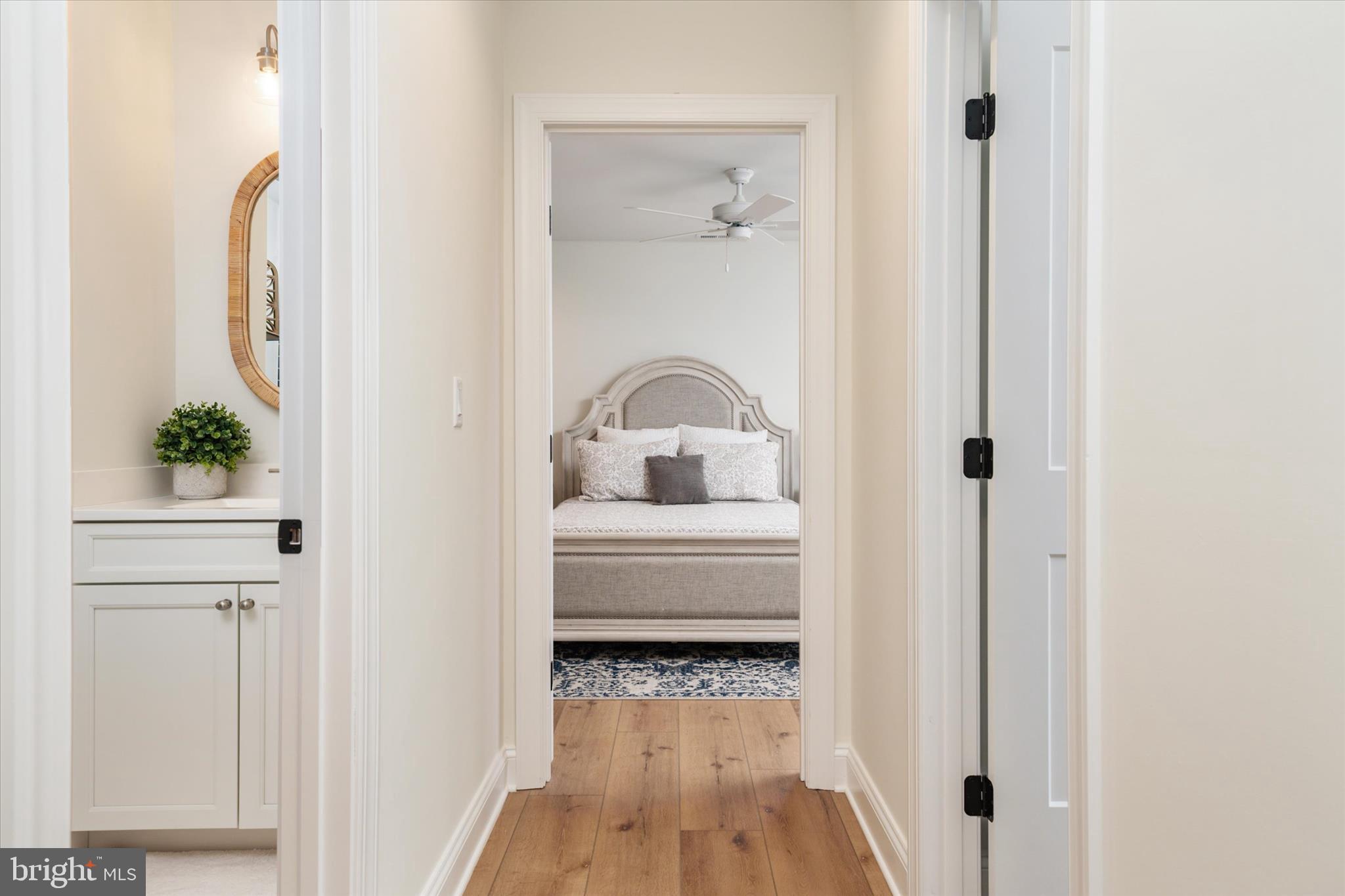 EAGLE MANOR - Residential