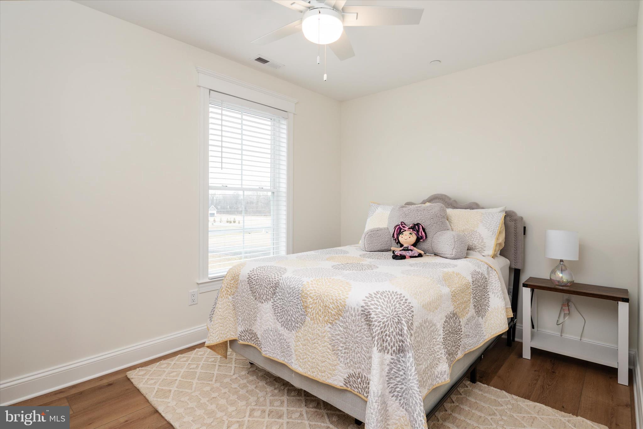 EAGLE MANOR - Residential