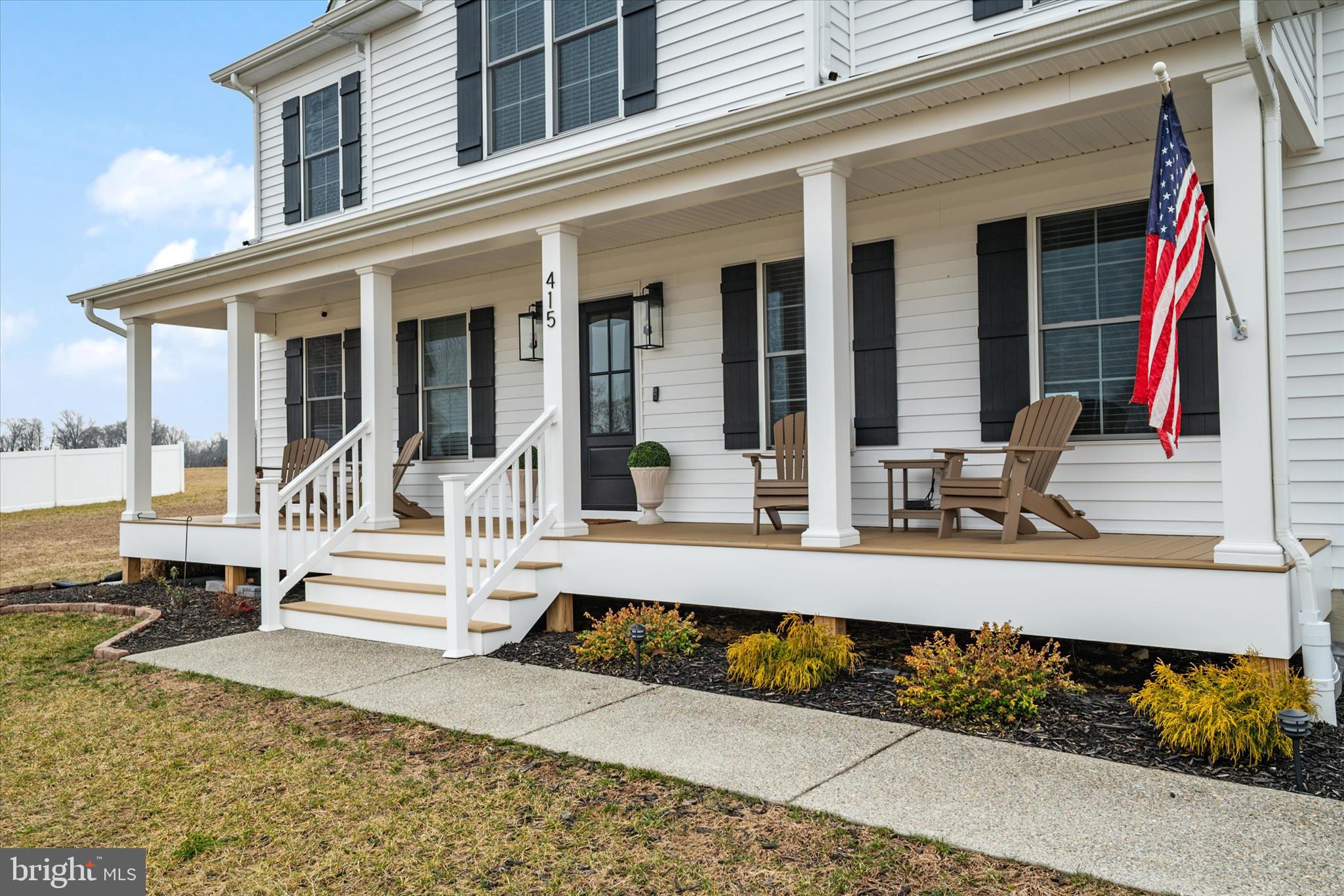 EAGLE MANOR - Residential