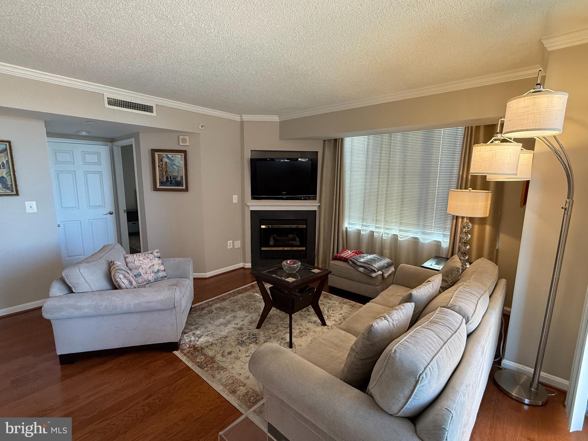 THE GALLERY - Residential Lease