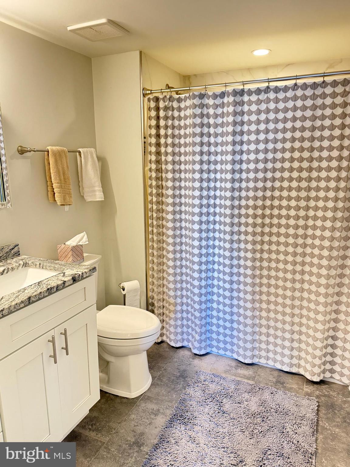 THE GALLERY - Residential Lease