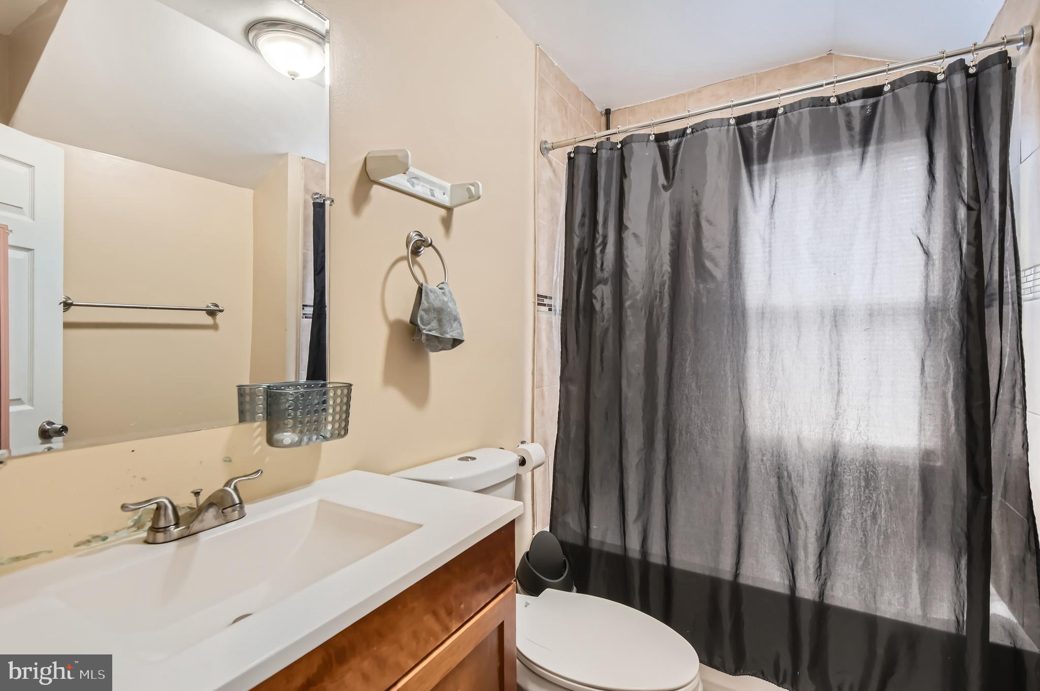 FAIRMOUNT PARK - Residential