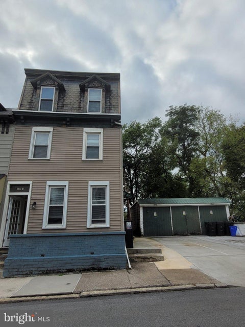 Multifamily For Sale - 144 Balm Street<br/> Dauphin County, HARRISBURG, PA 17103