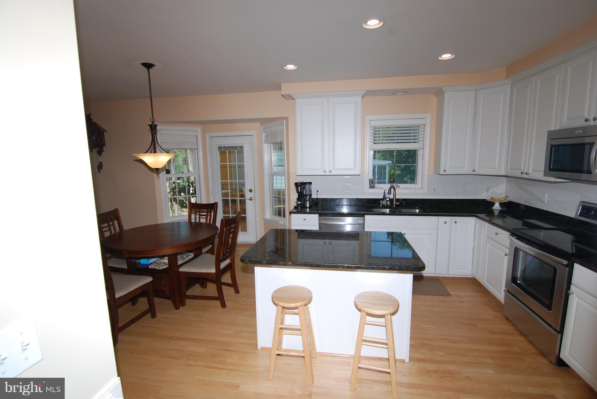 WAVERLY WOODS - Residential