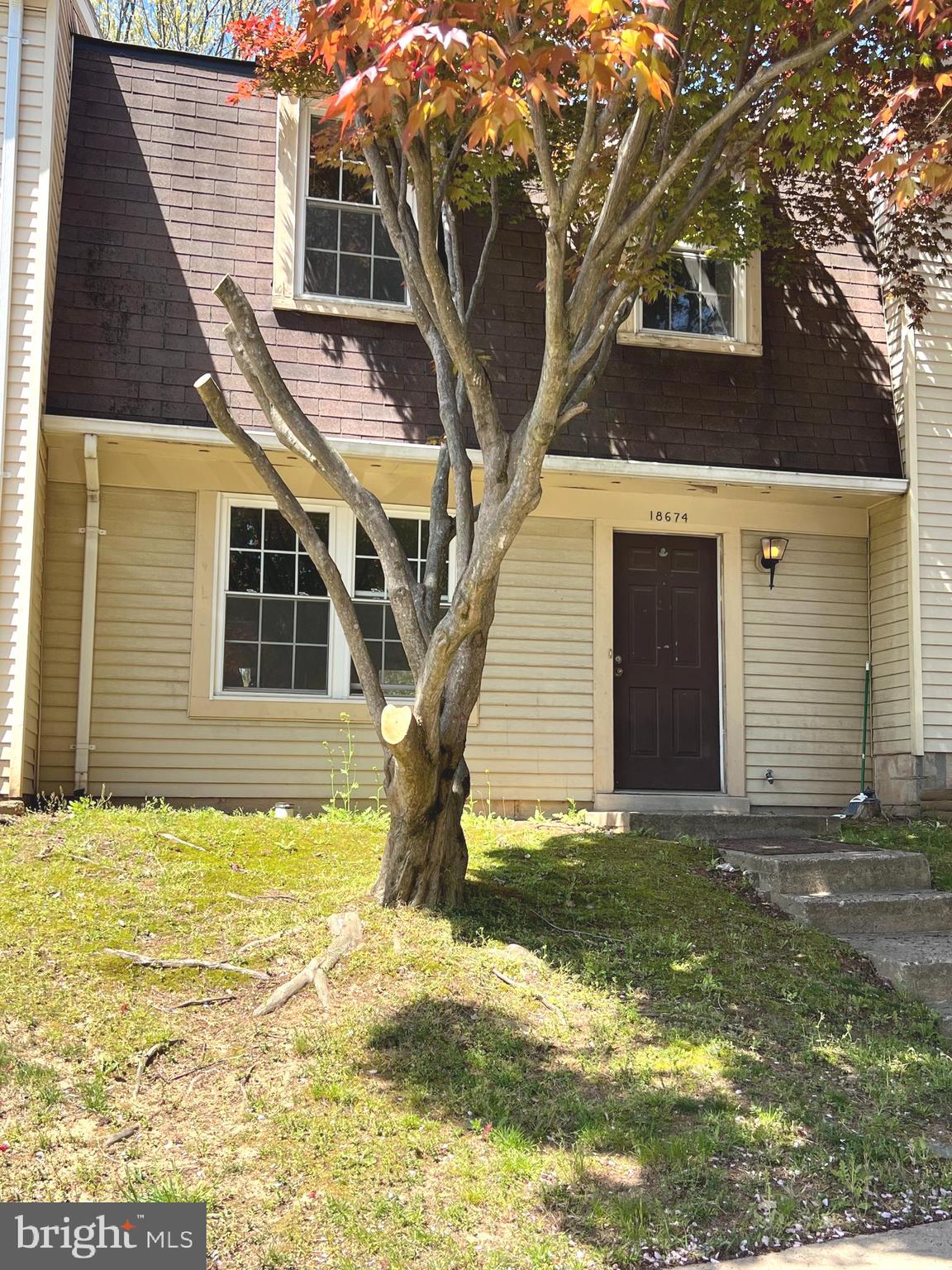 GUNNERS LAKE VILLAGE - Residential