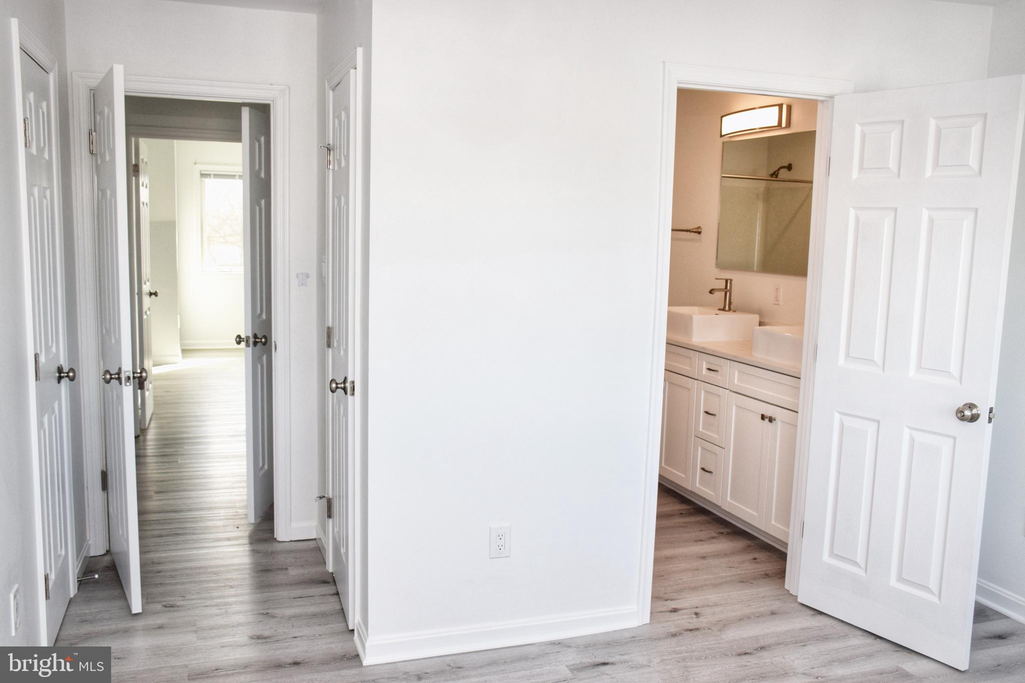 QUEENS LANDING - Residential Lease