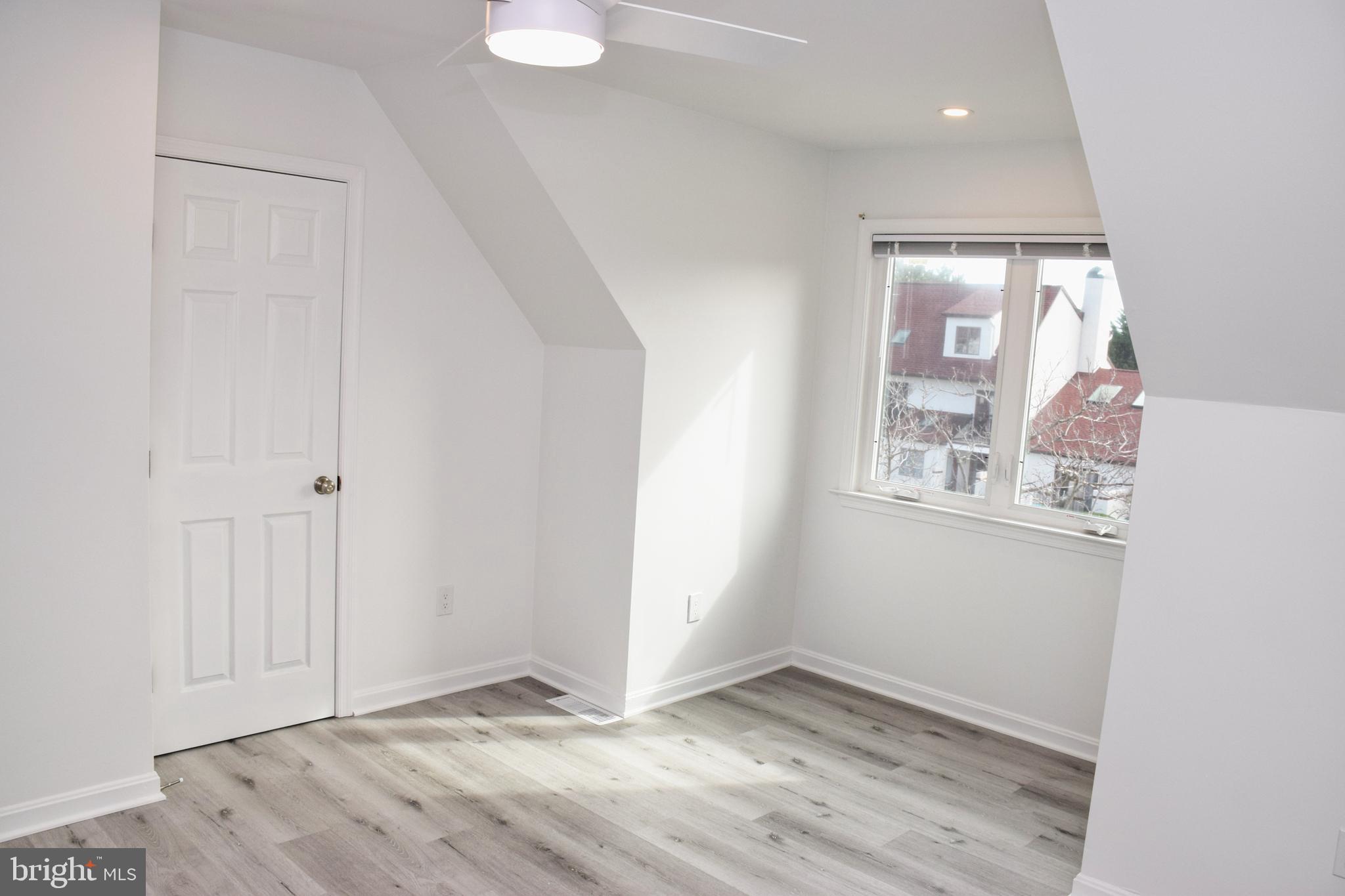 QUEENS LANDING - Residential Lease