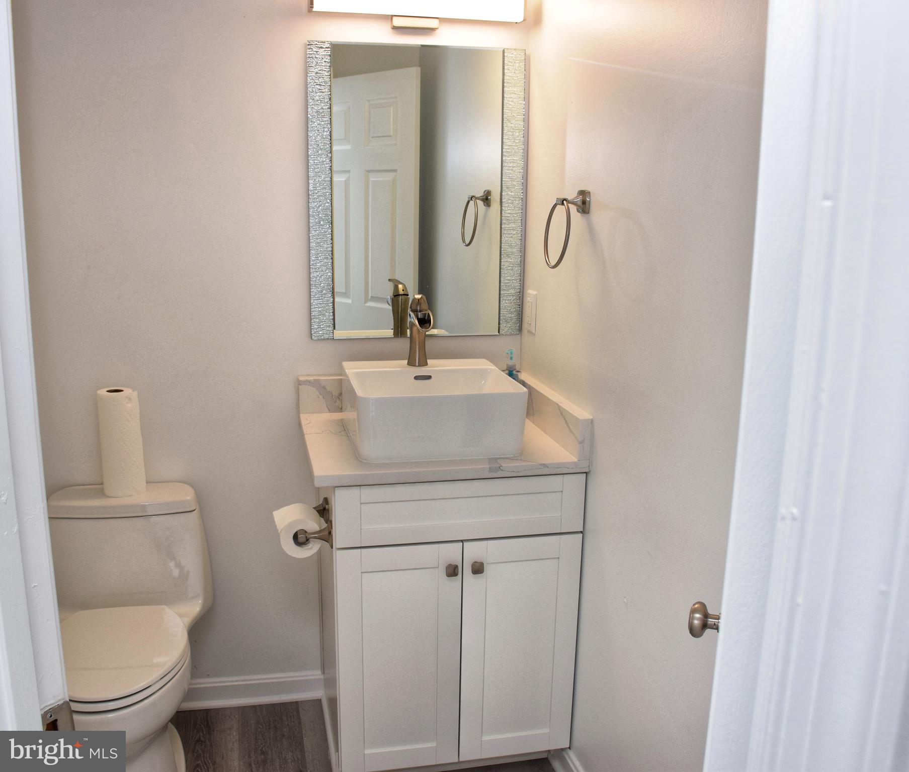 QUEENS LANDING - Residential Lease