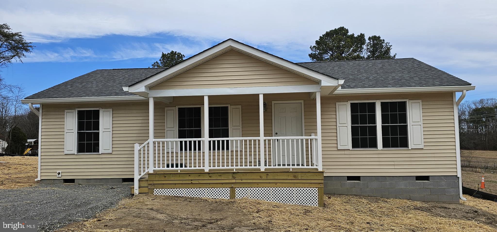 CAROLINE PINES - Residential