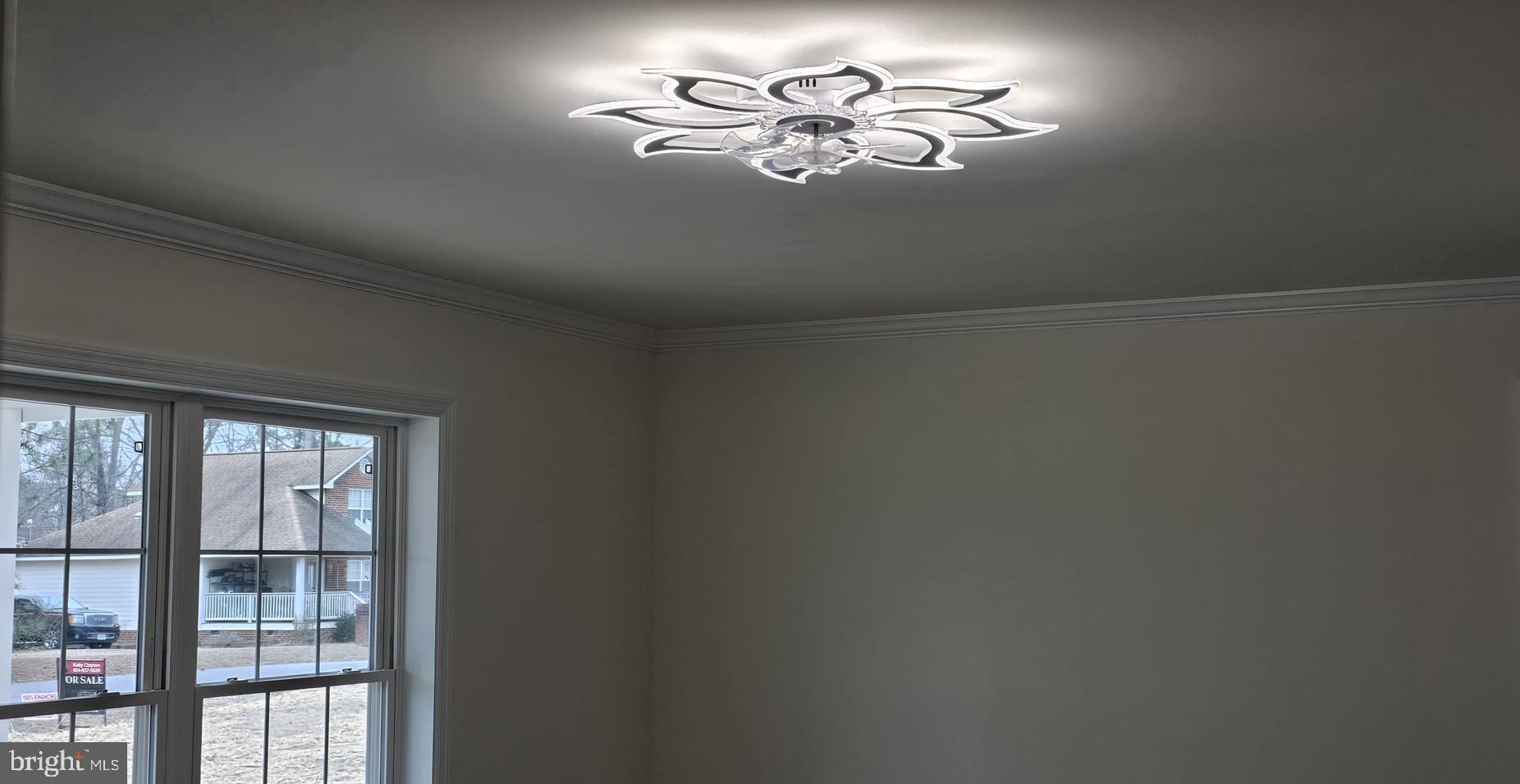 CAROLINE PINES - Residential