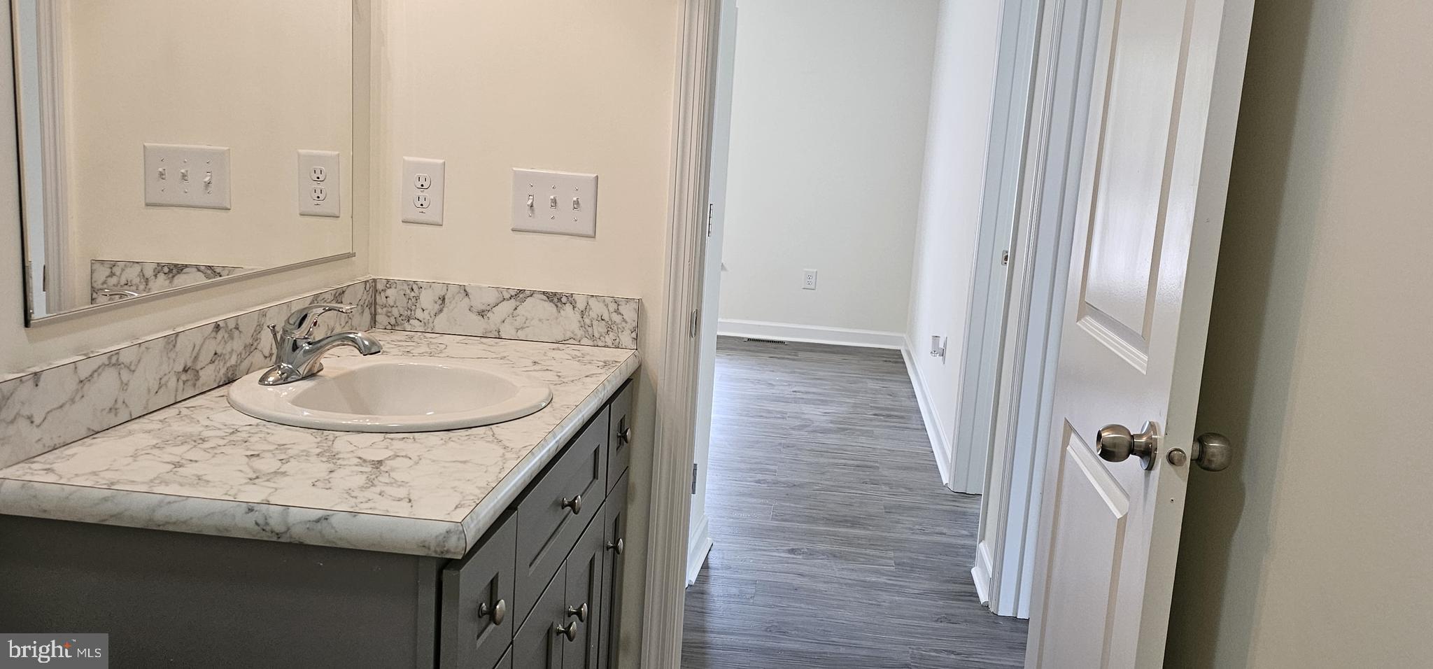 CAROLINE PINES - Residential