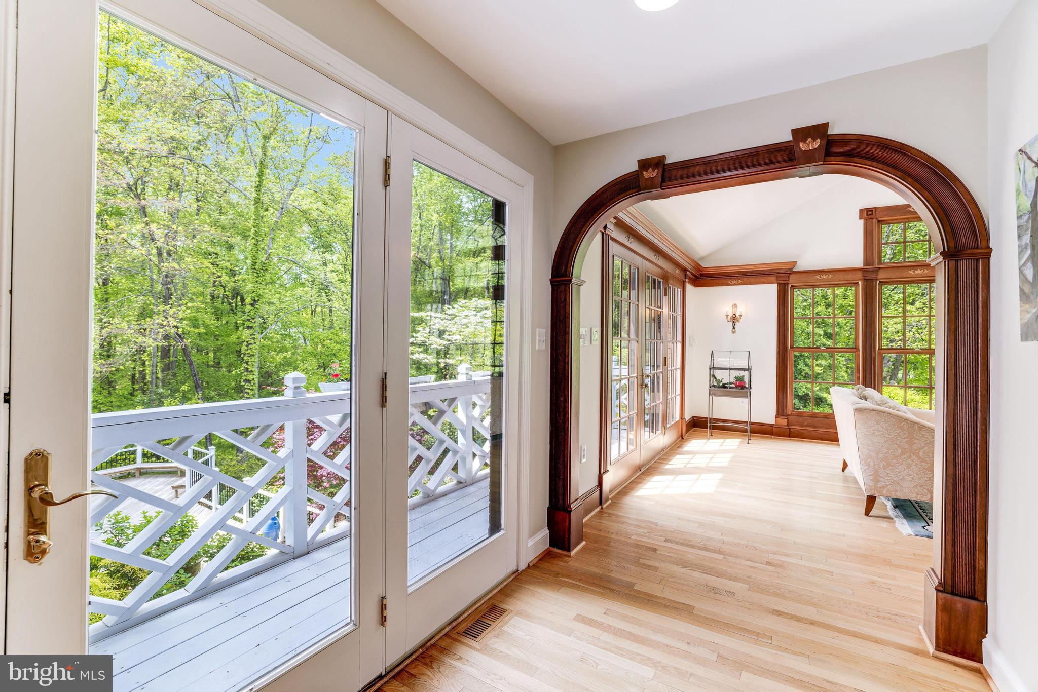 MCLEAN ESTATES - Residential