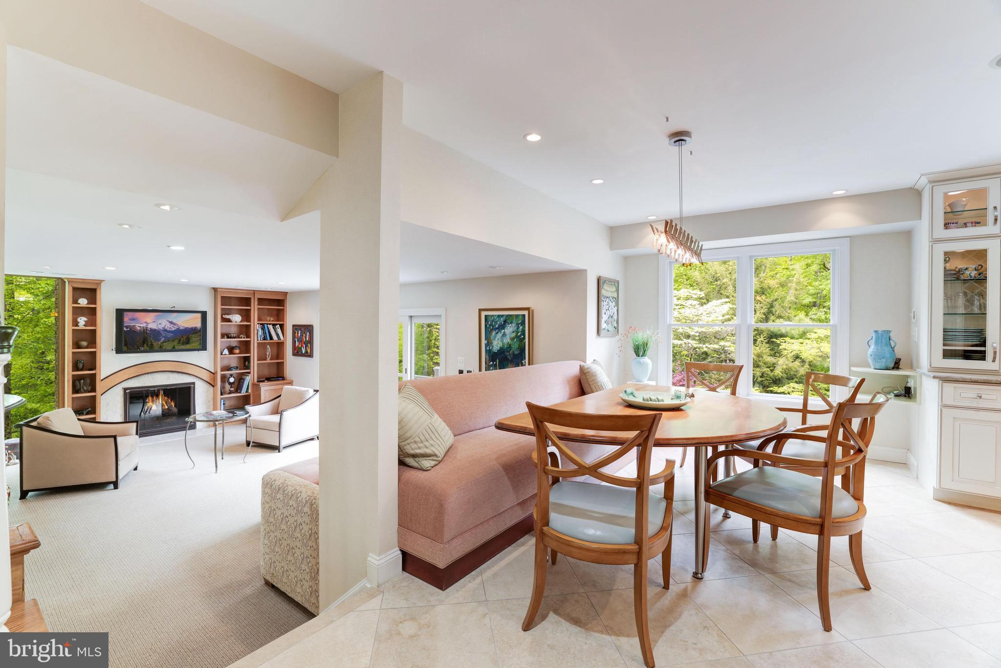 MCLEAN ESTATES - Residential