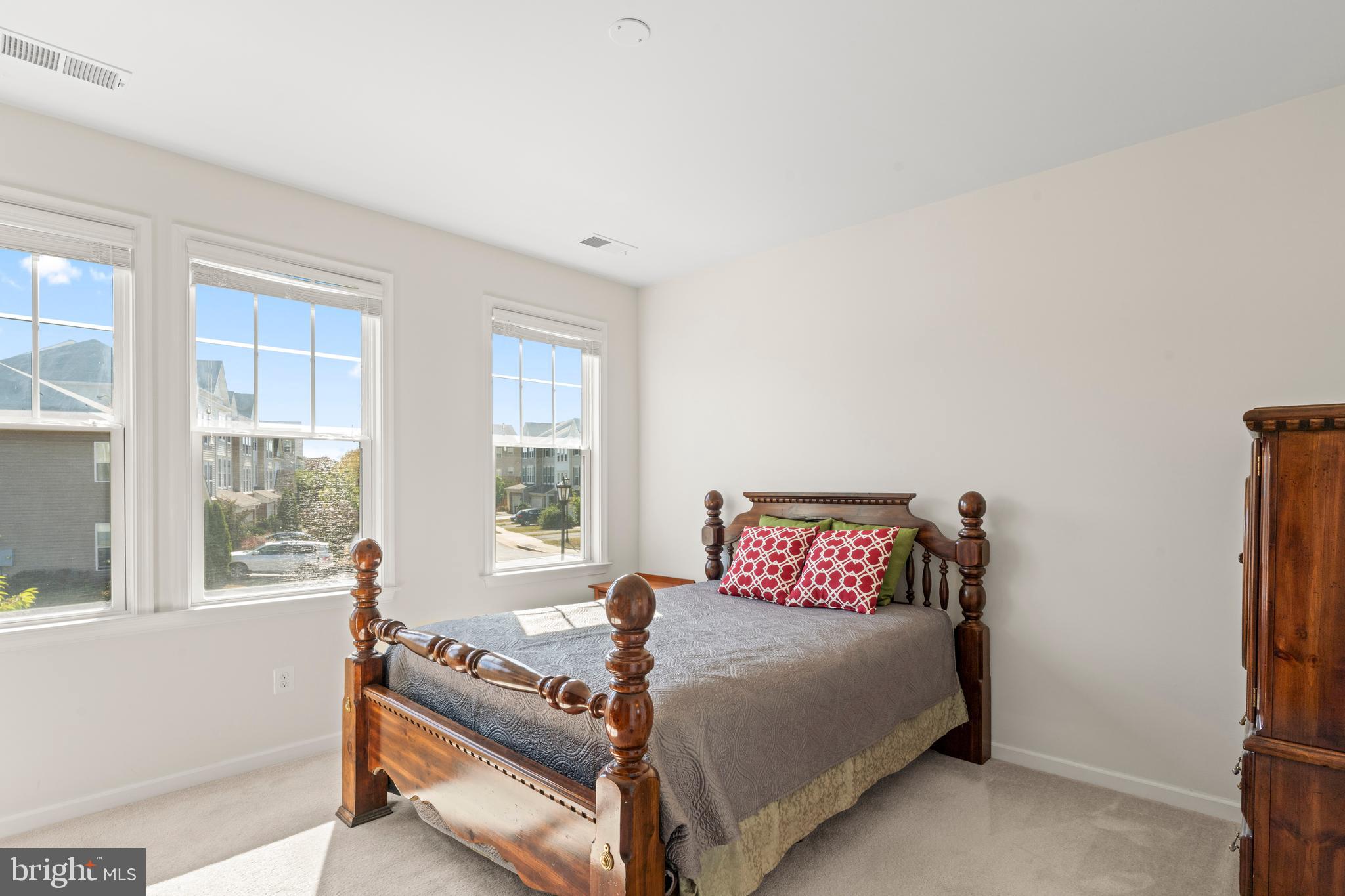 STONE RIDGE SOUTH - Residential