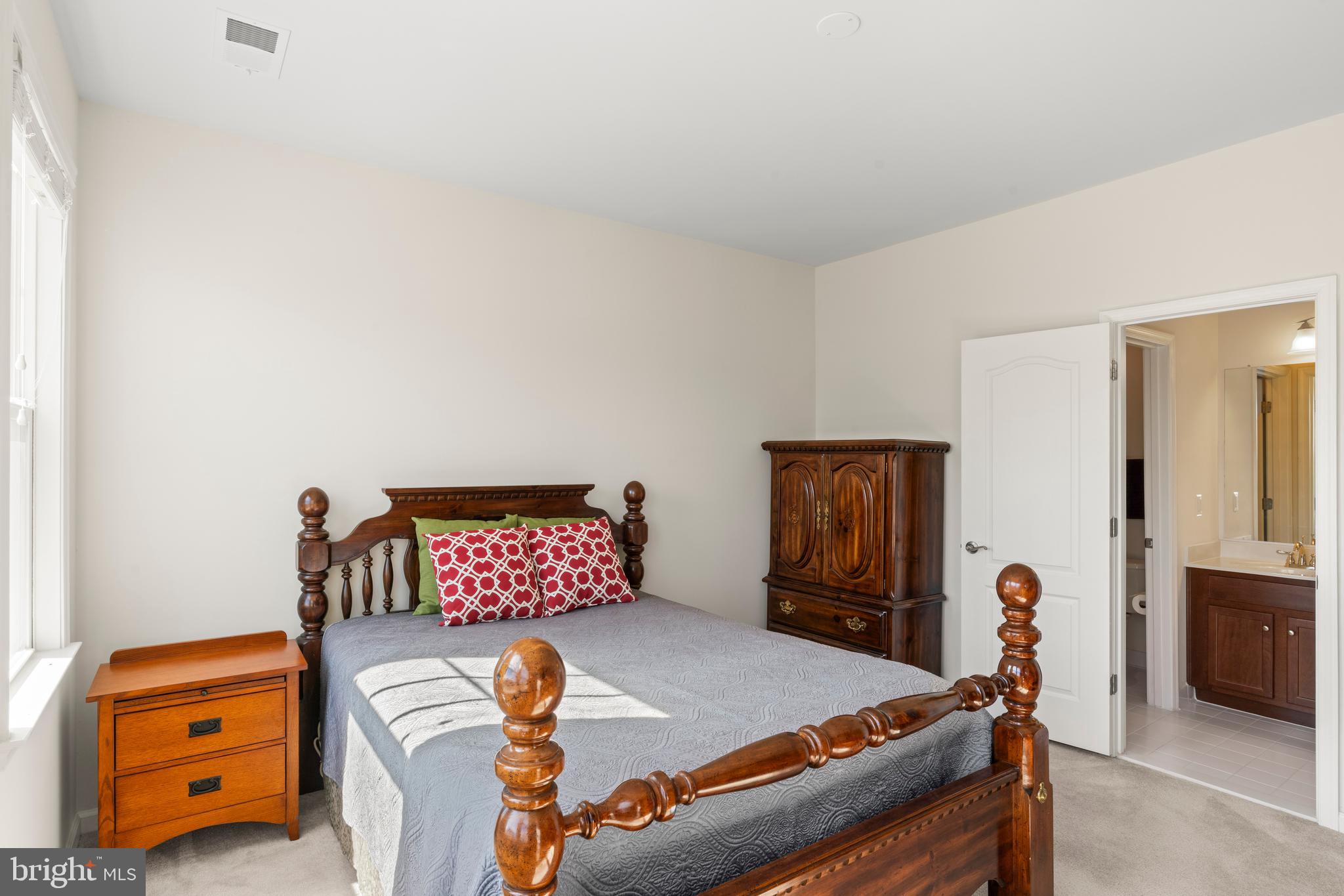 STONE RIDGE SOUTH - Residential