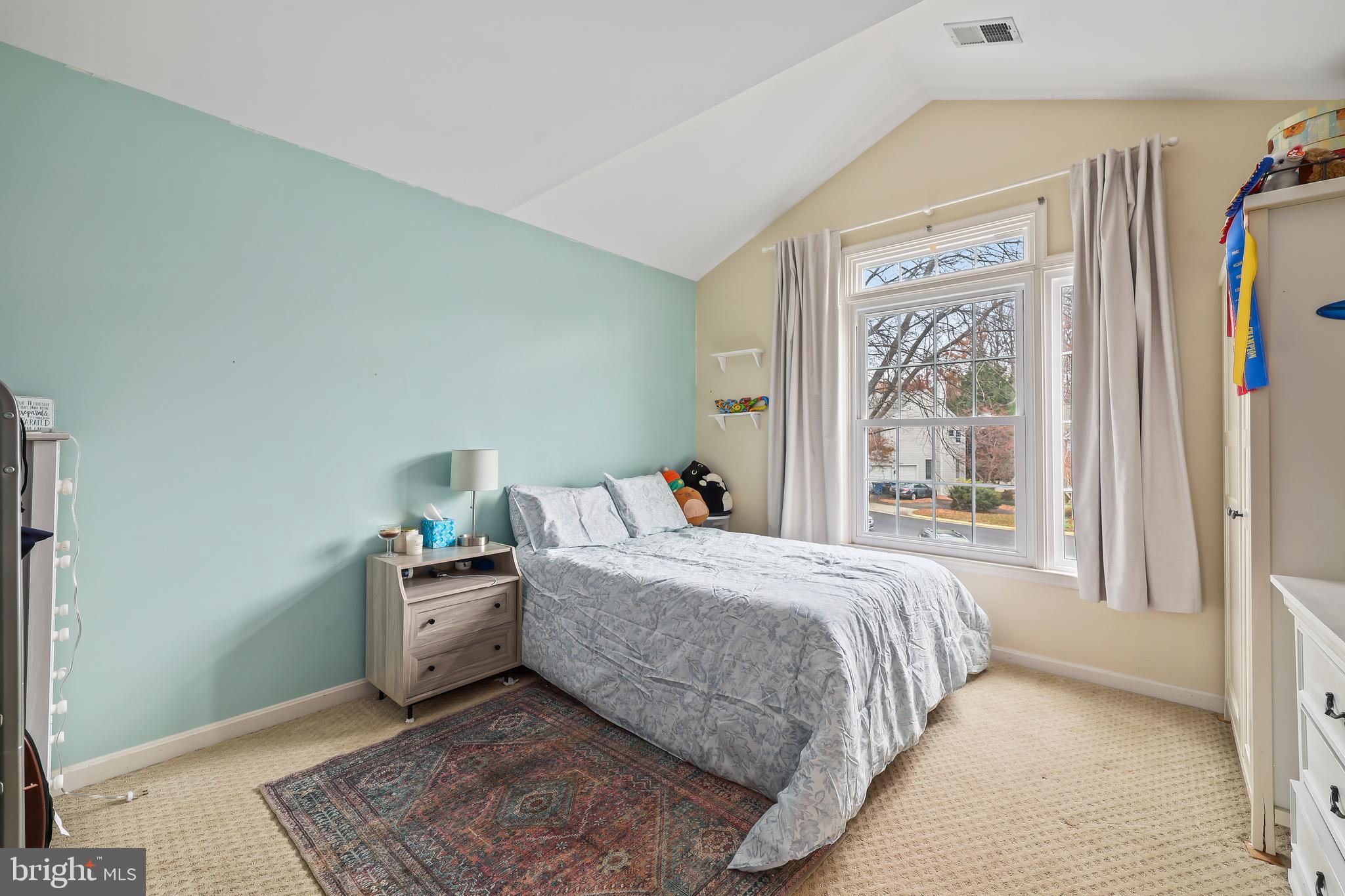 RESTON - Residential