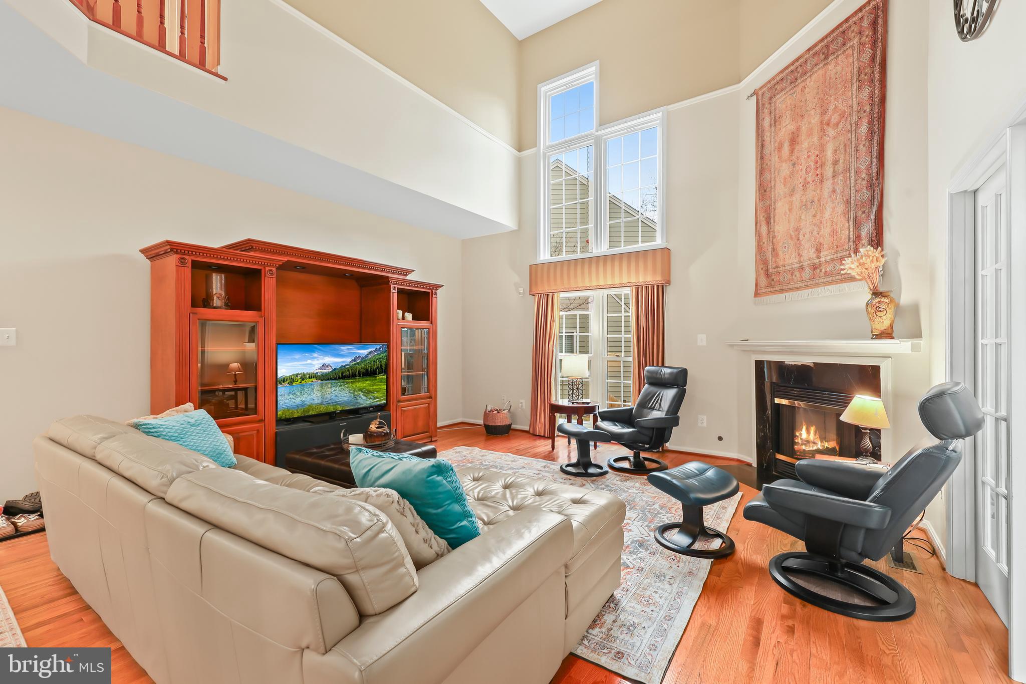 RESTON - Residential