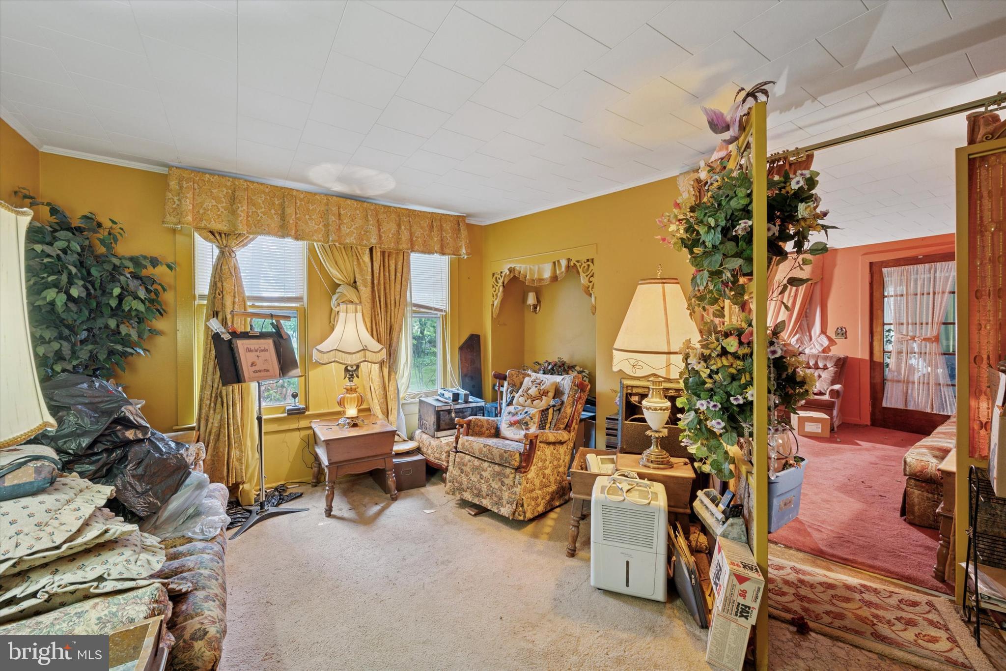 6 DIVERTY ROAD