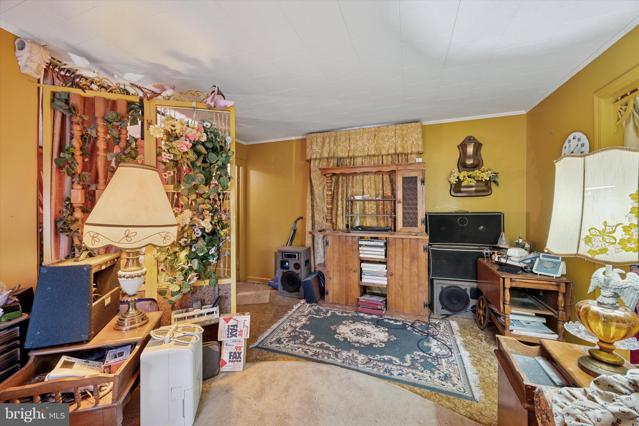 6 DIVERTY ROAD