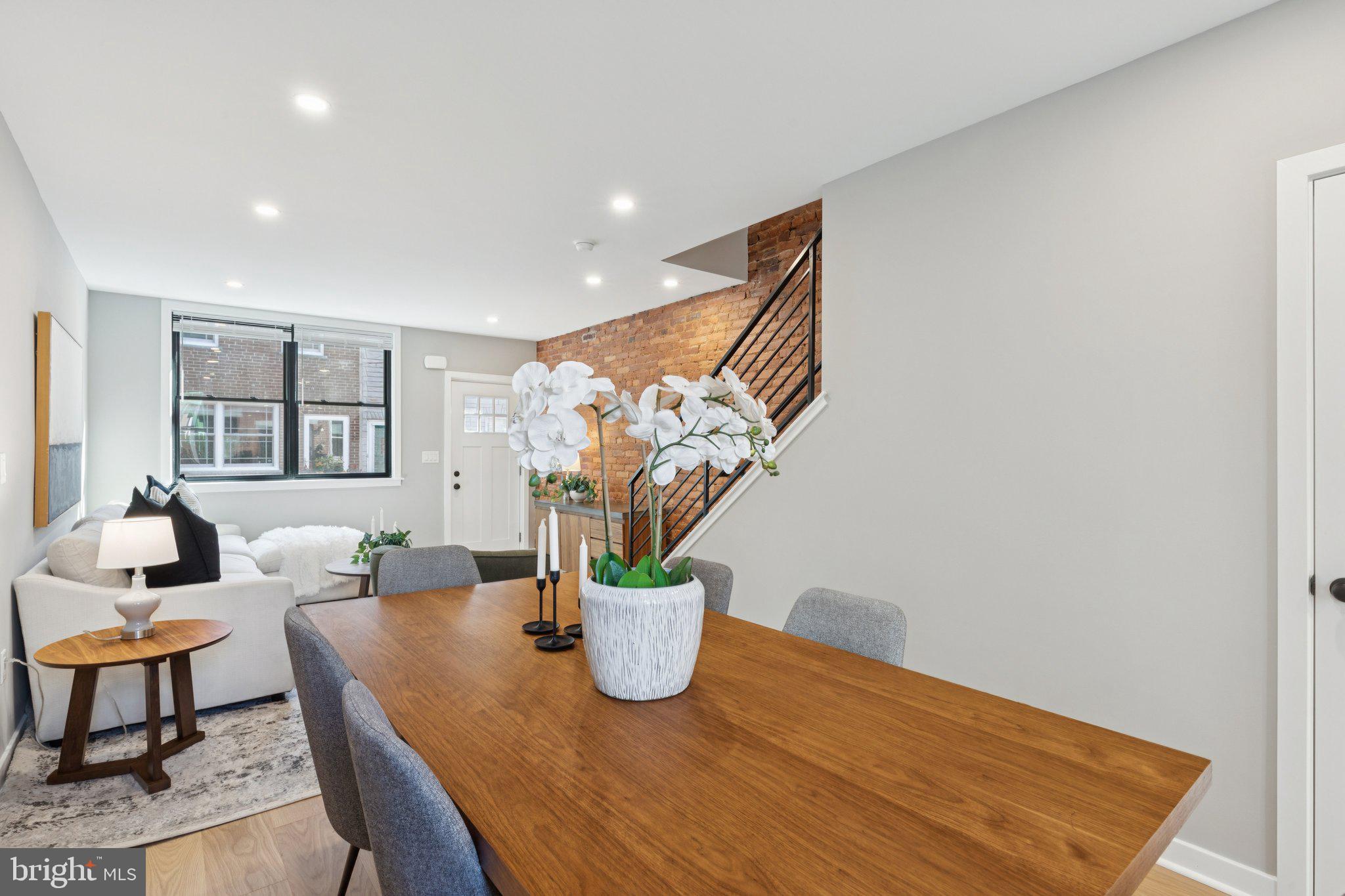 FAIRMOUNT - Residential