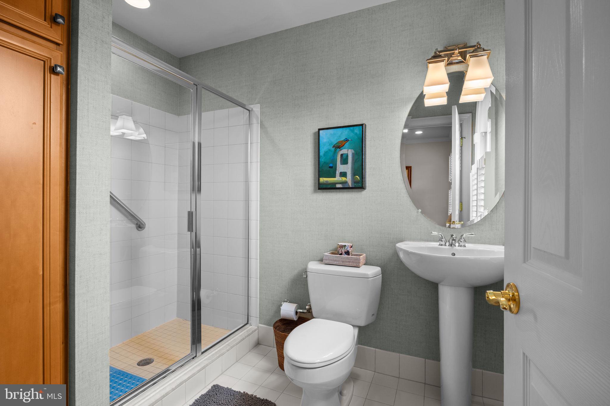 PHILLIPS COURT - Residential