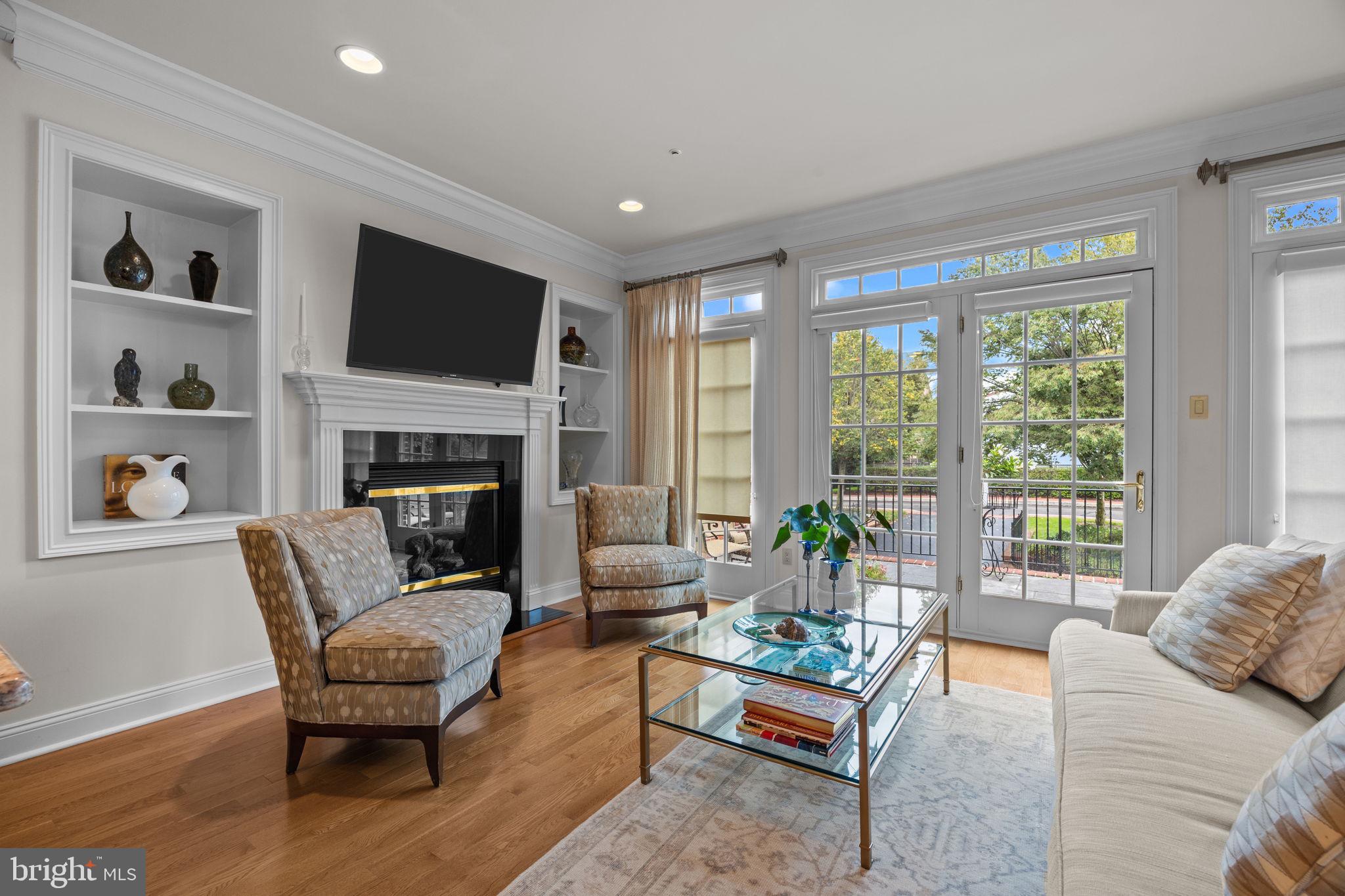 PHILLIPS COURT - Residential