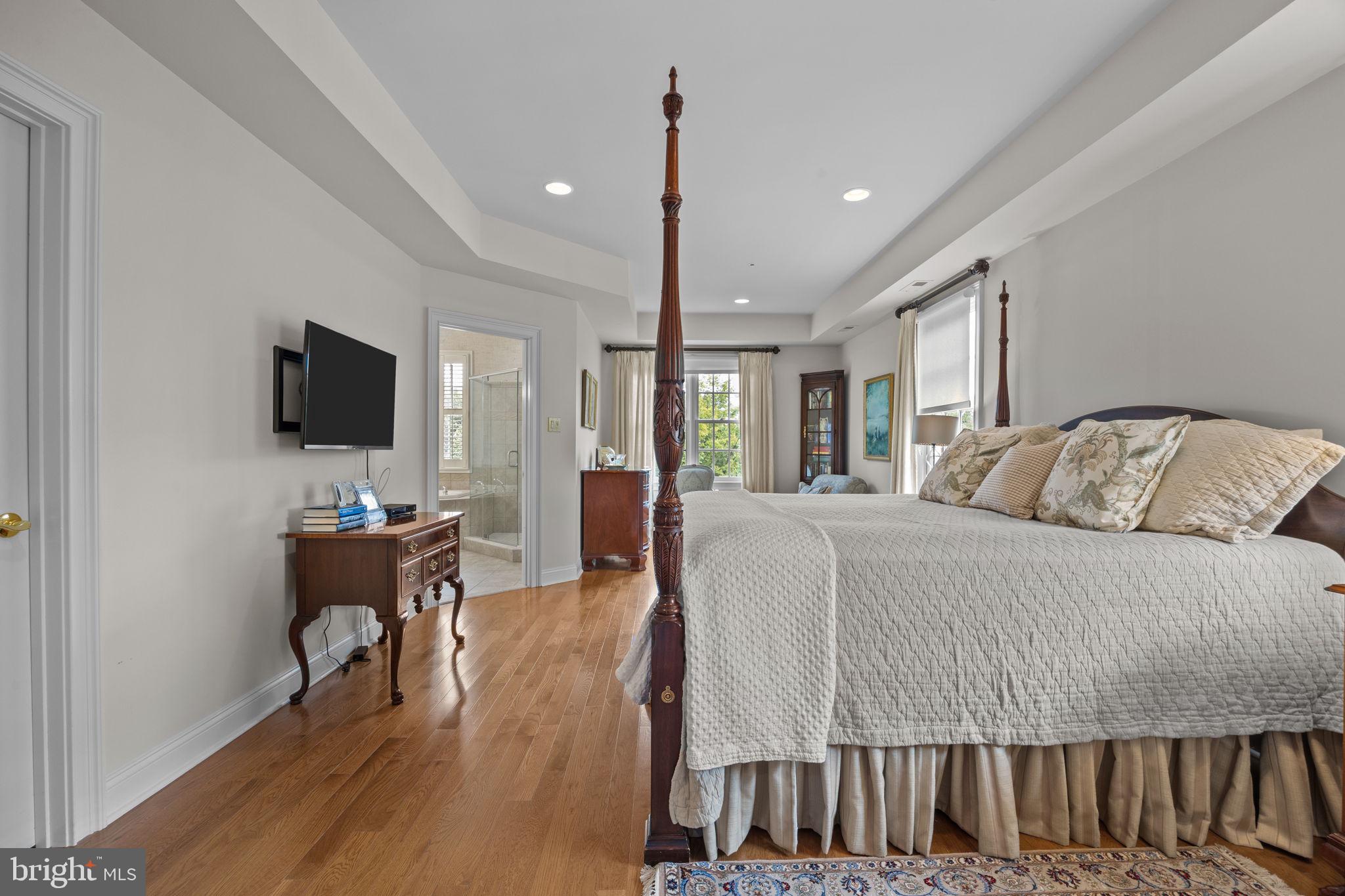 PHILLIPS COURT - Residential