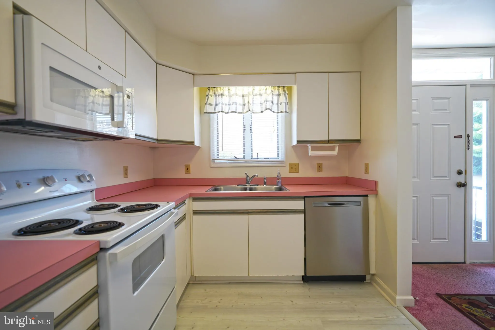 Lewes, Delaware 19958, United States, 3 Bedrooms Bedrooms, ,3 BathroomsBathrooms,Residential,Active,146658