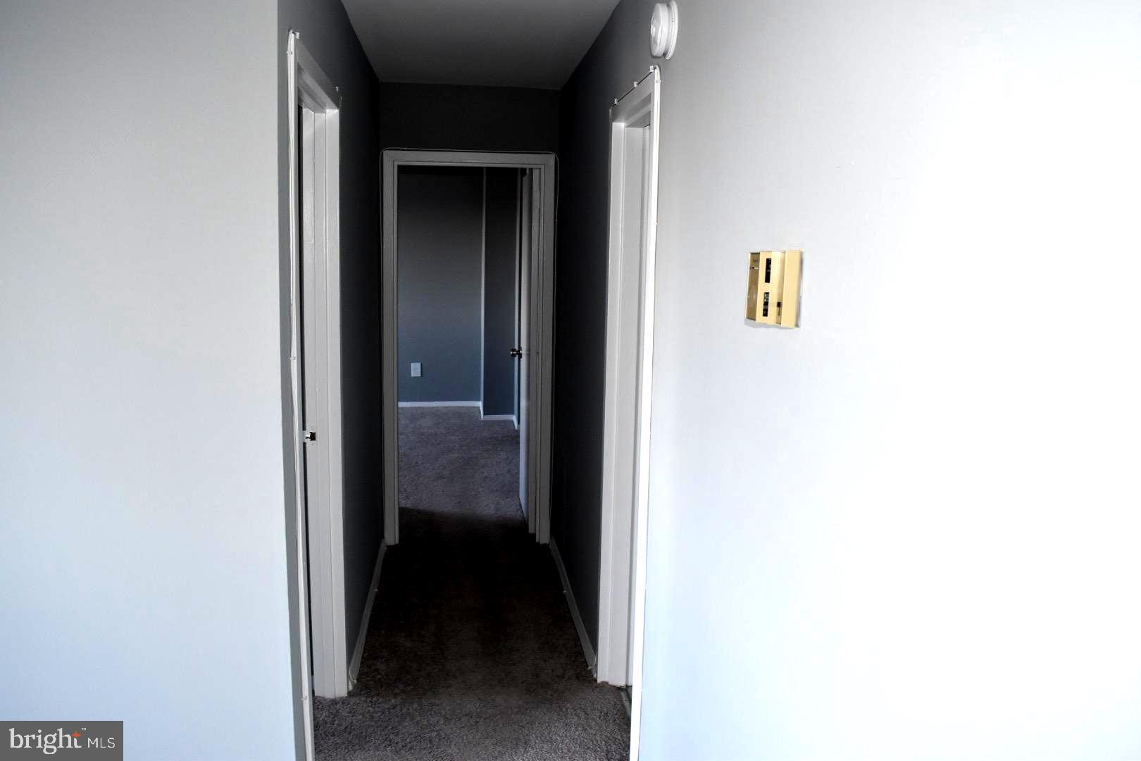 PRESIDENTIAL TOWERS - Residential Lease