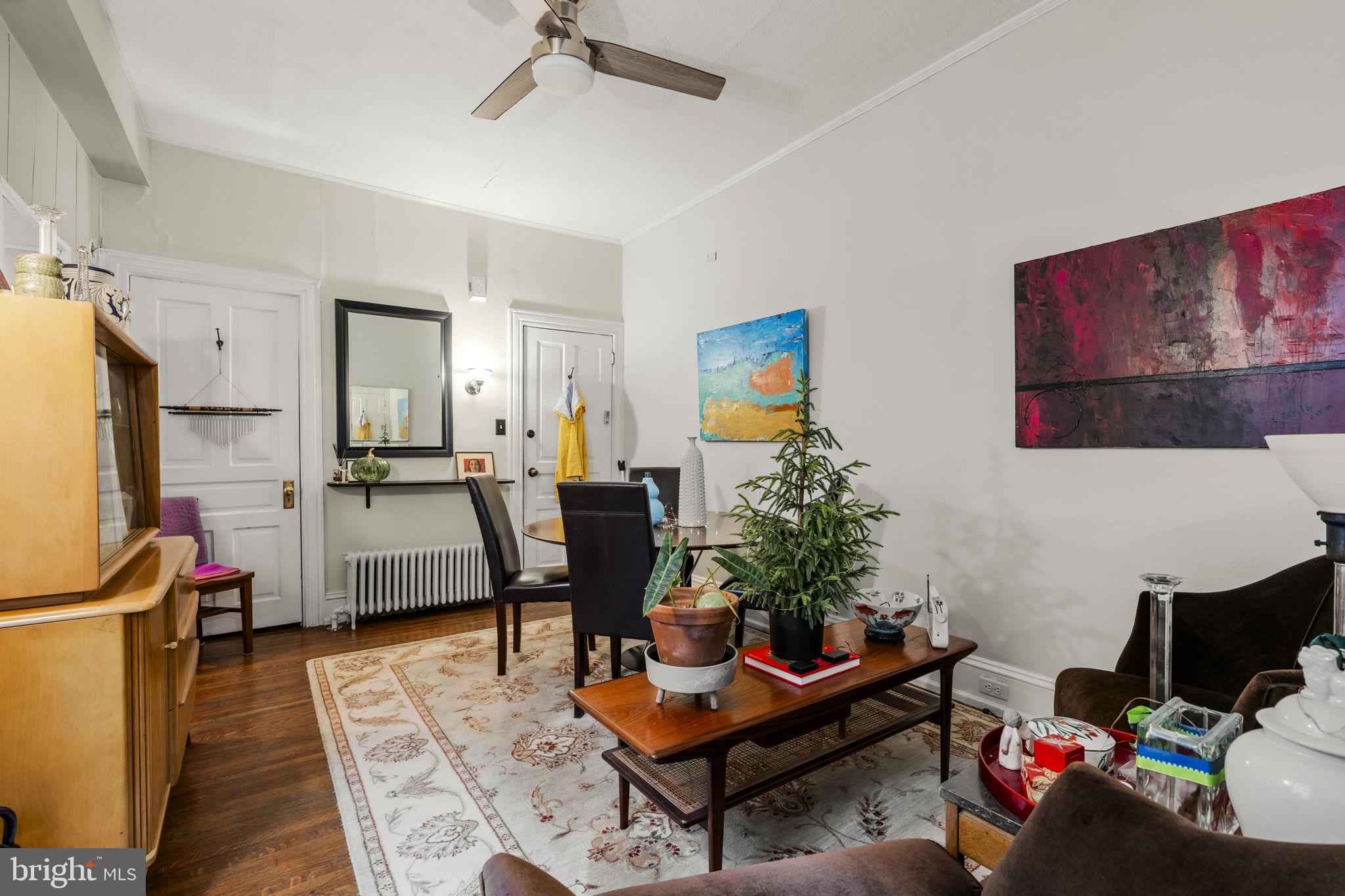 447 W ORANGE STREET