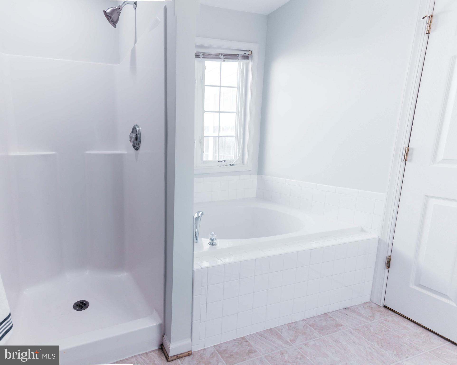 CARRIAGE HILL - Residential