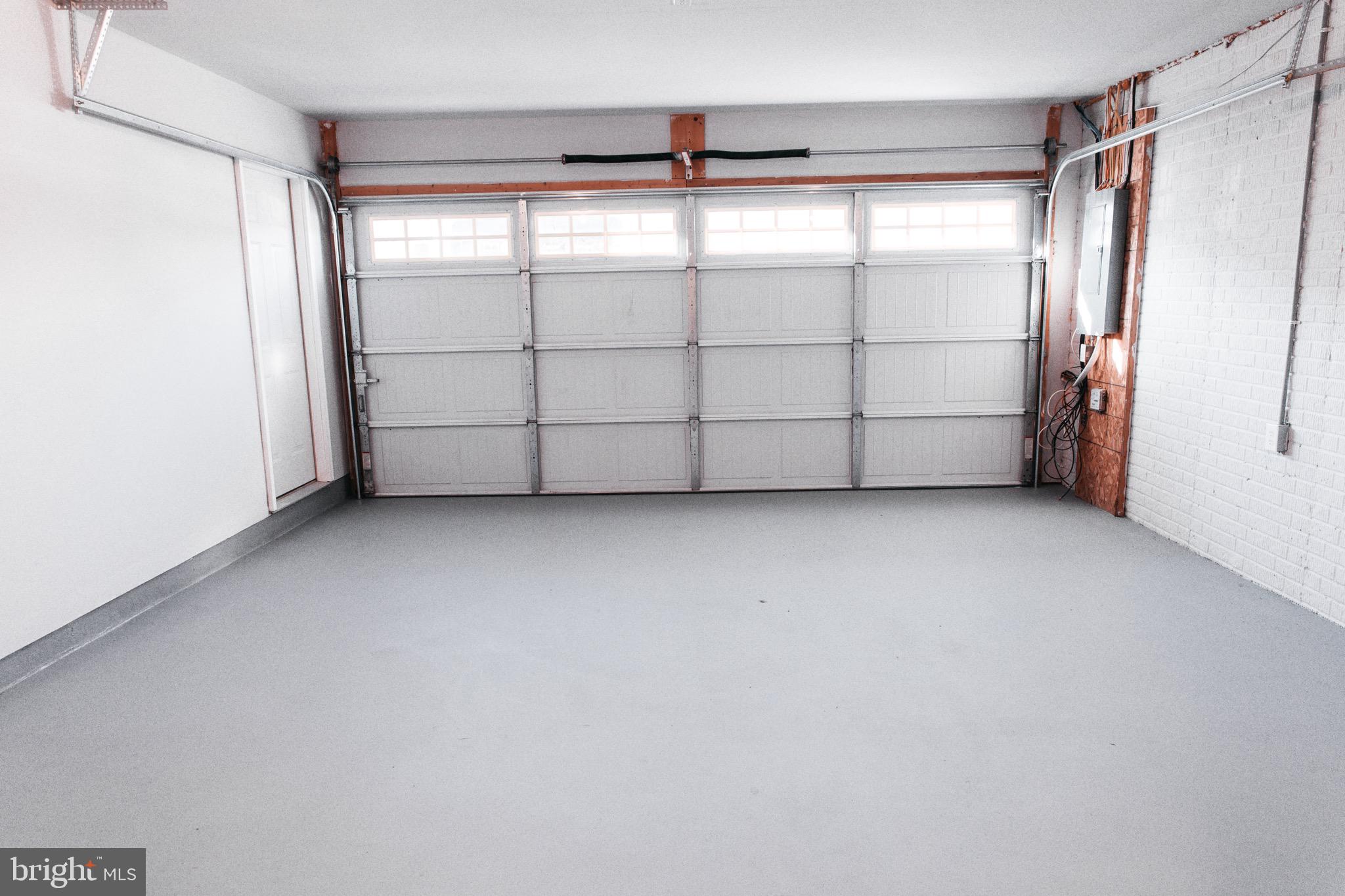 CARRIAGE HILL - Residential