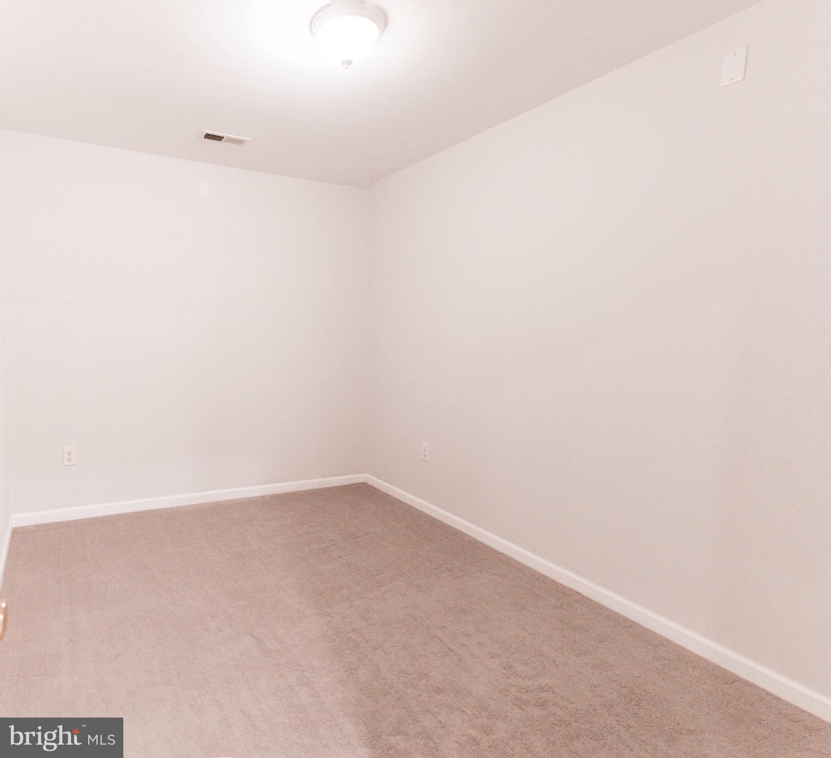 CARRIAGE HILL - Residential