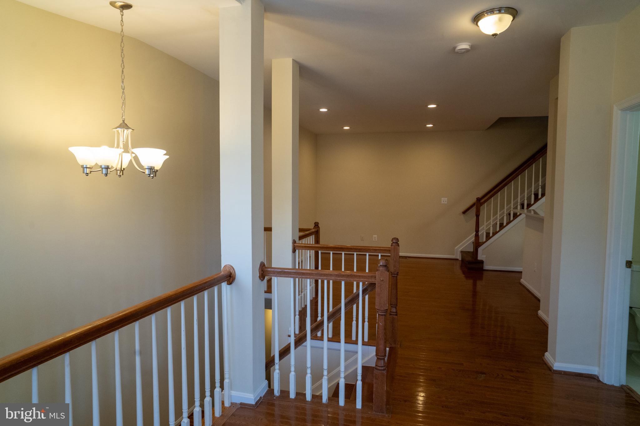 POTOMAC LAKES - Residential Lease