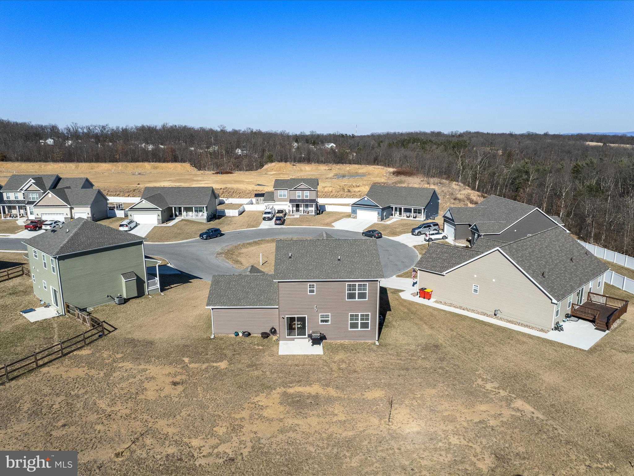 HERITAGE HILLS - Residential