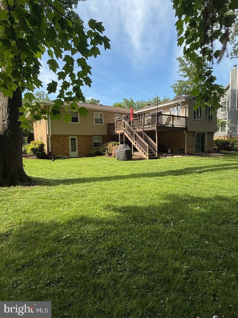 TOWN AND COUNTRY ESTATES - Residential