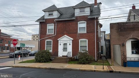 21 SUSQUEHANNA AVENUE LANSDALE PA 19446