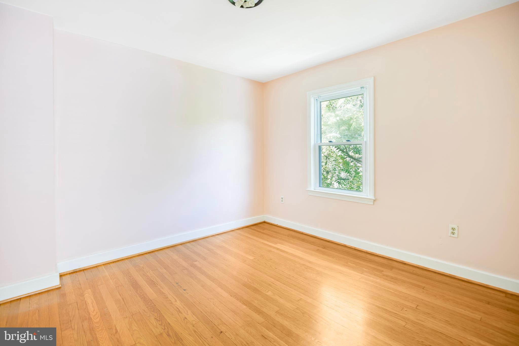 HAGERSTOWN - Residential