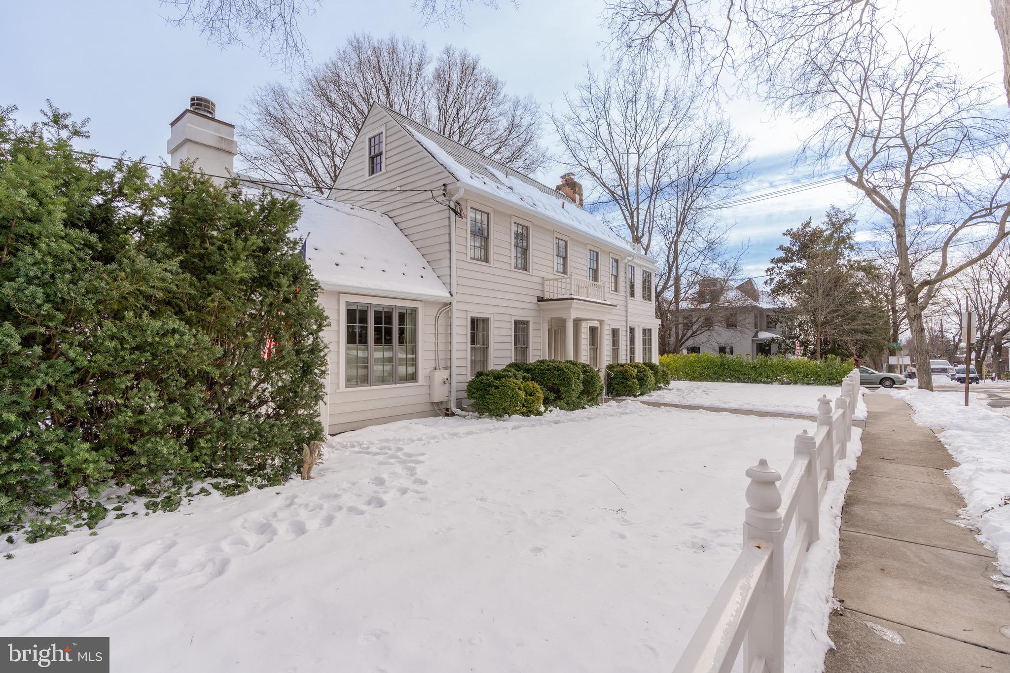 OBSERVATORY CIRCLE - Residential