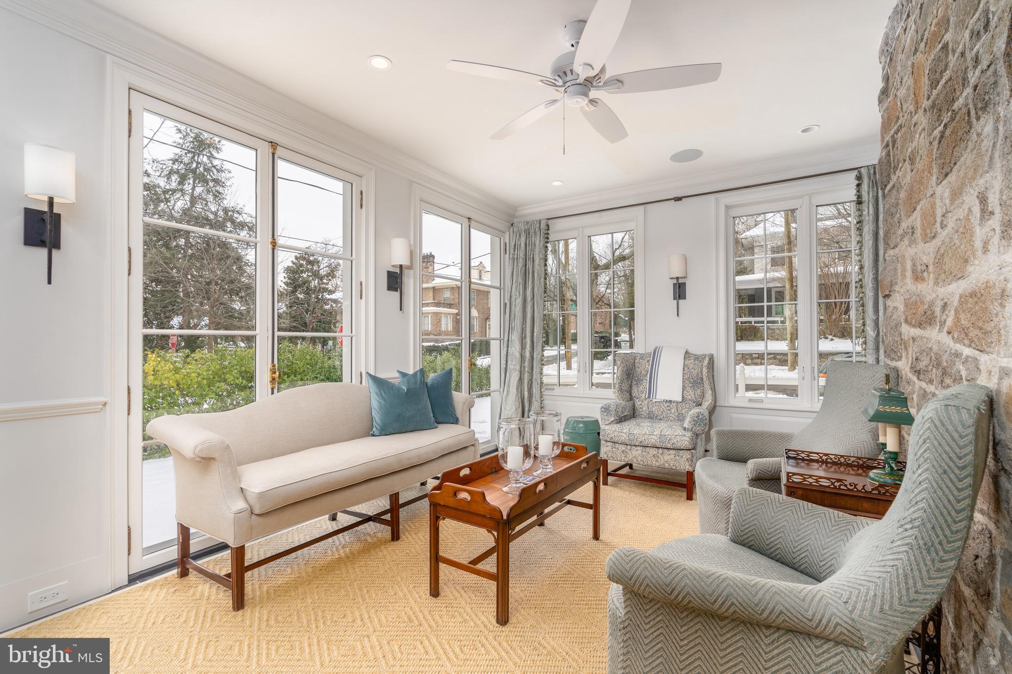 OBSERVATORY CIRCLE - Residential