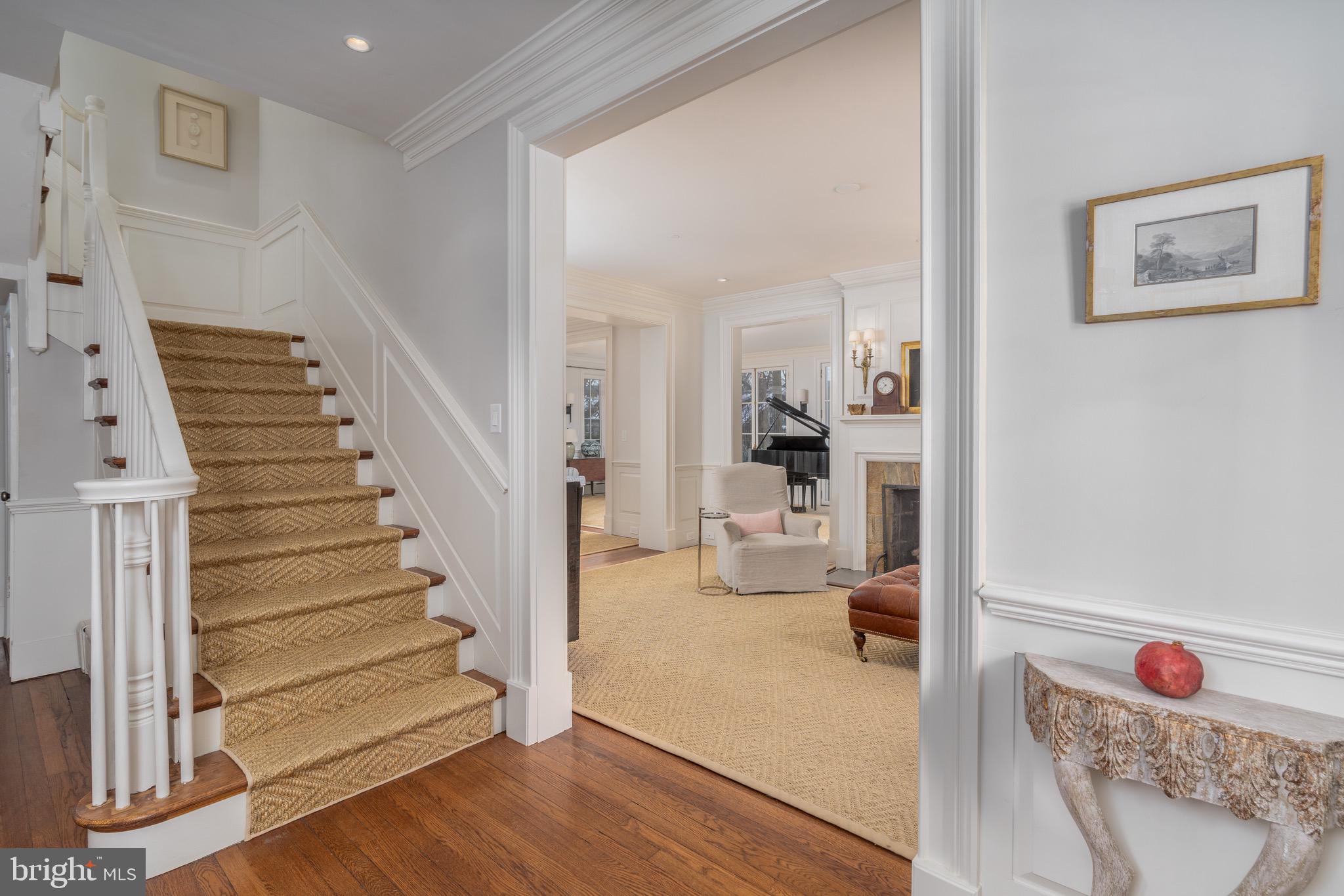 OBSERVATORY CIRCLE - Residential