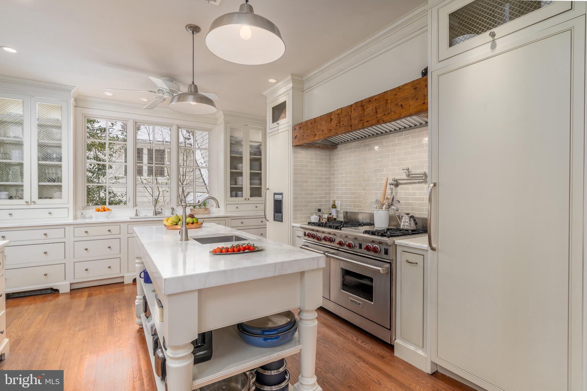 OBSERVATORY CIRCLE - Residential