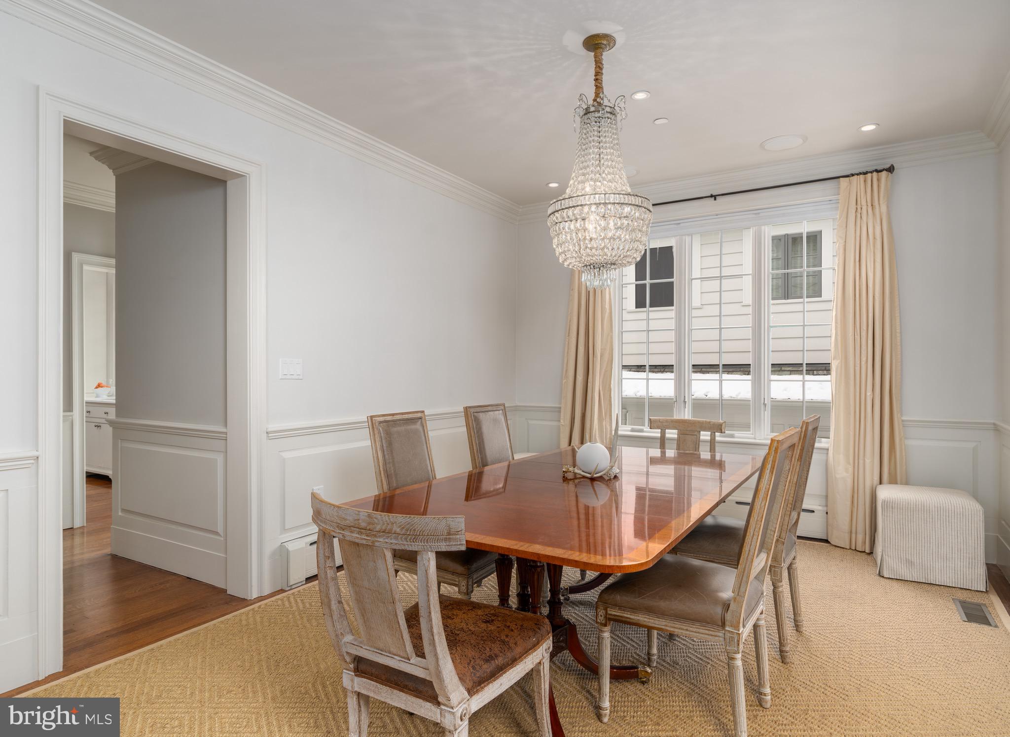 OBSERVATORY CIRCLE - Residential