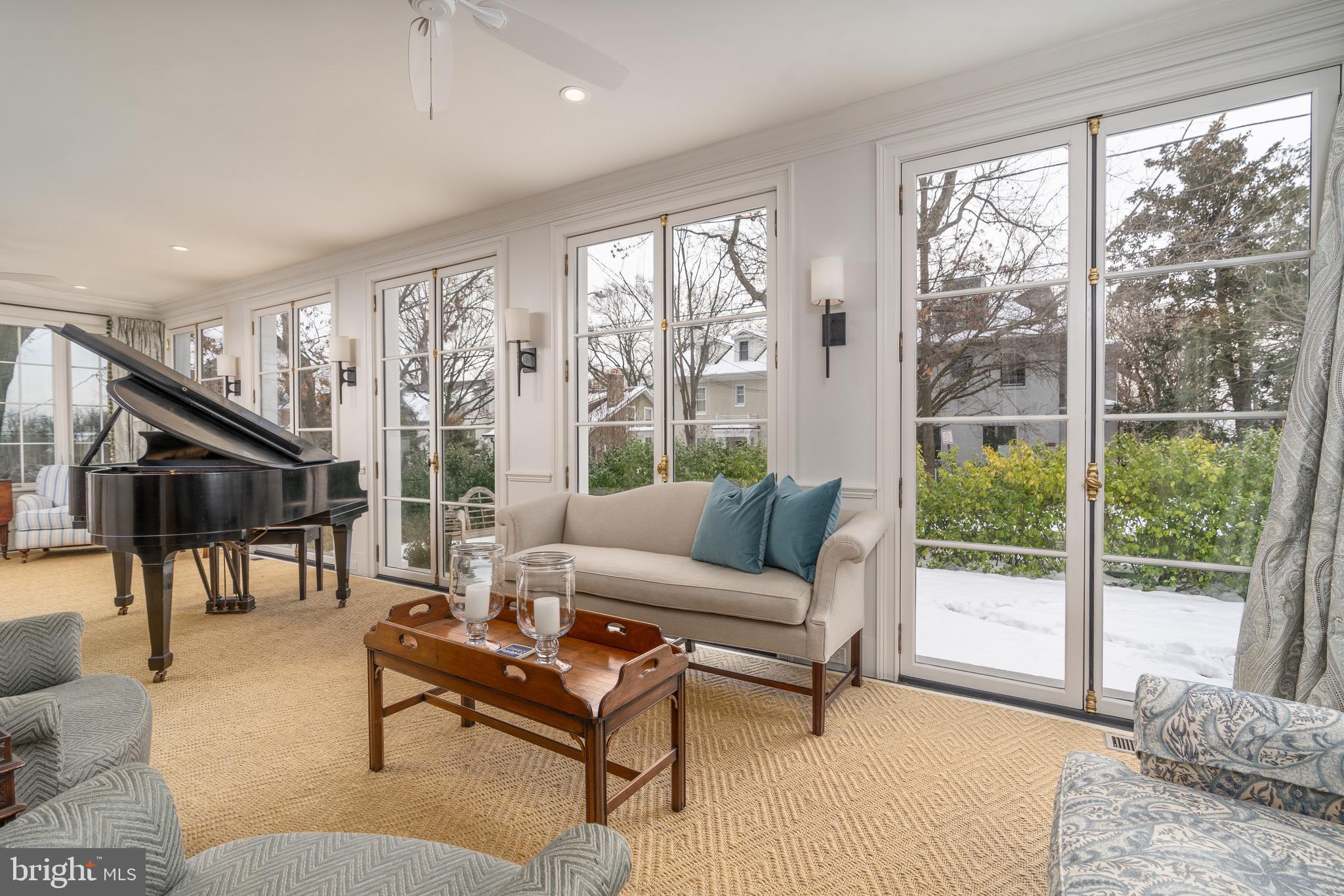 OBSERVATORY CIRCLE - Residential