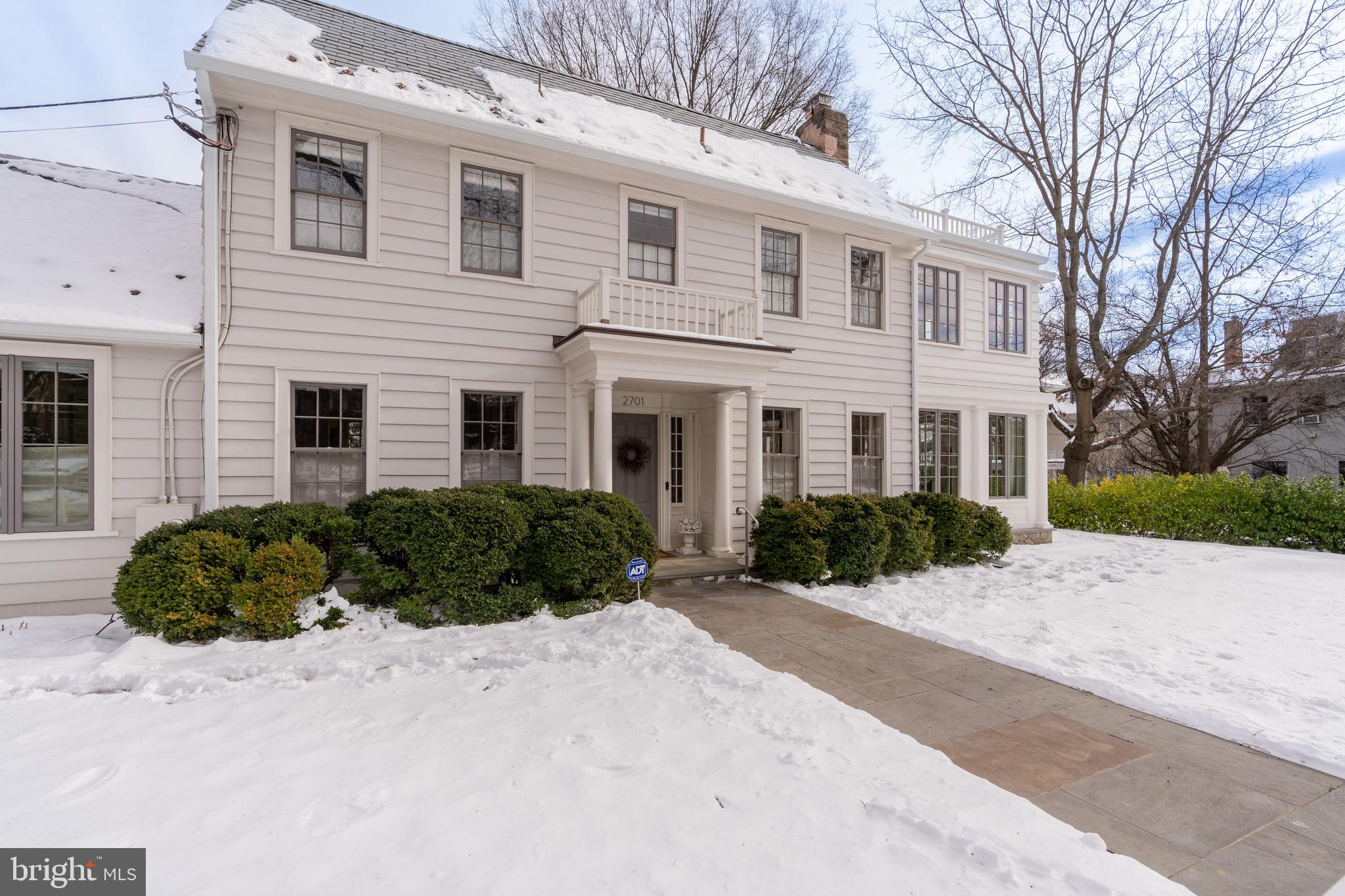 OBSERVATORY CIRCLE - Residential
