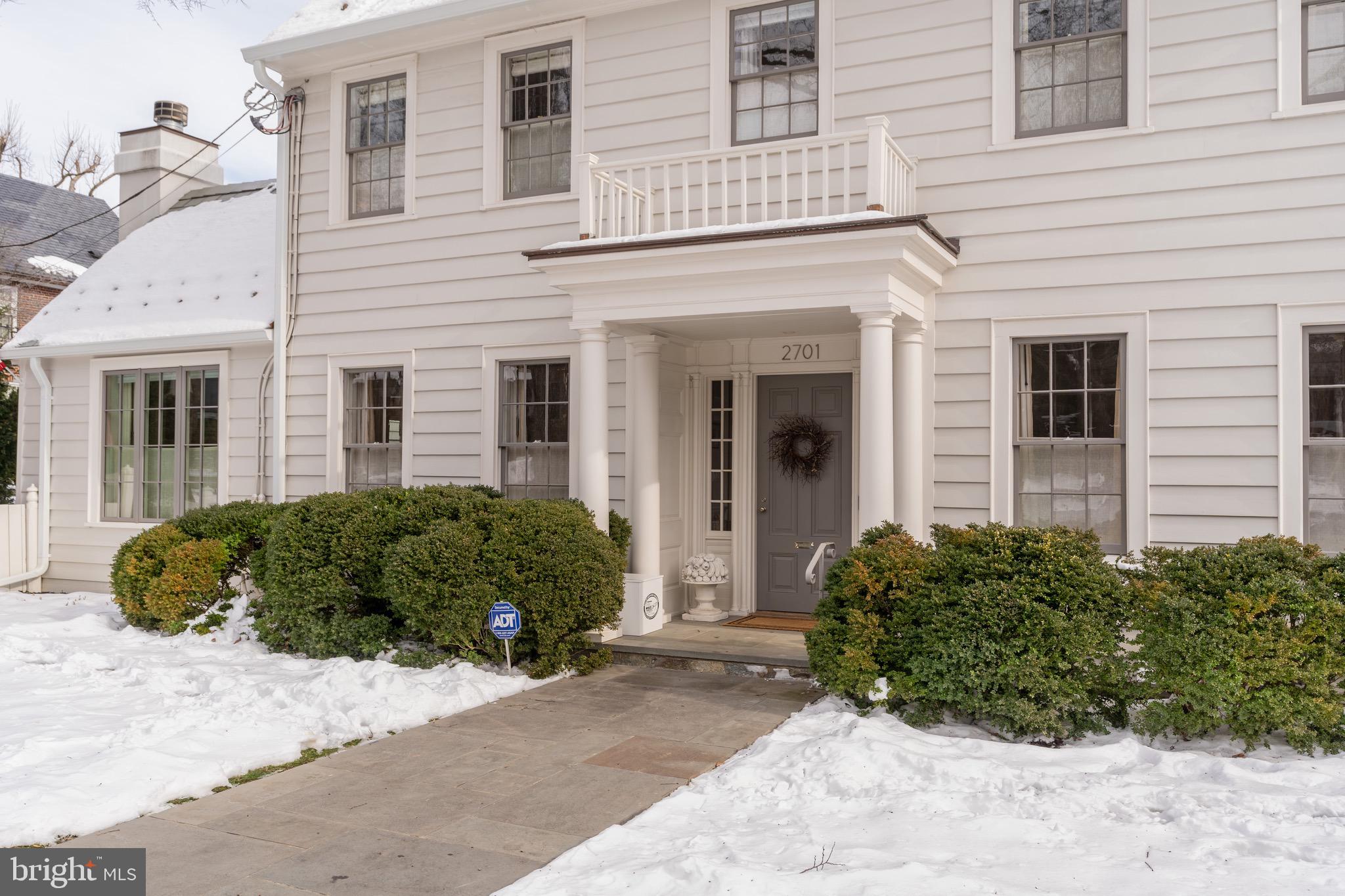 OBSERVATORY CIRCLE - Residential