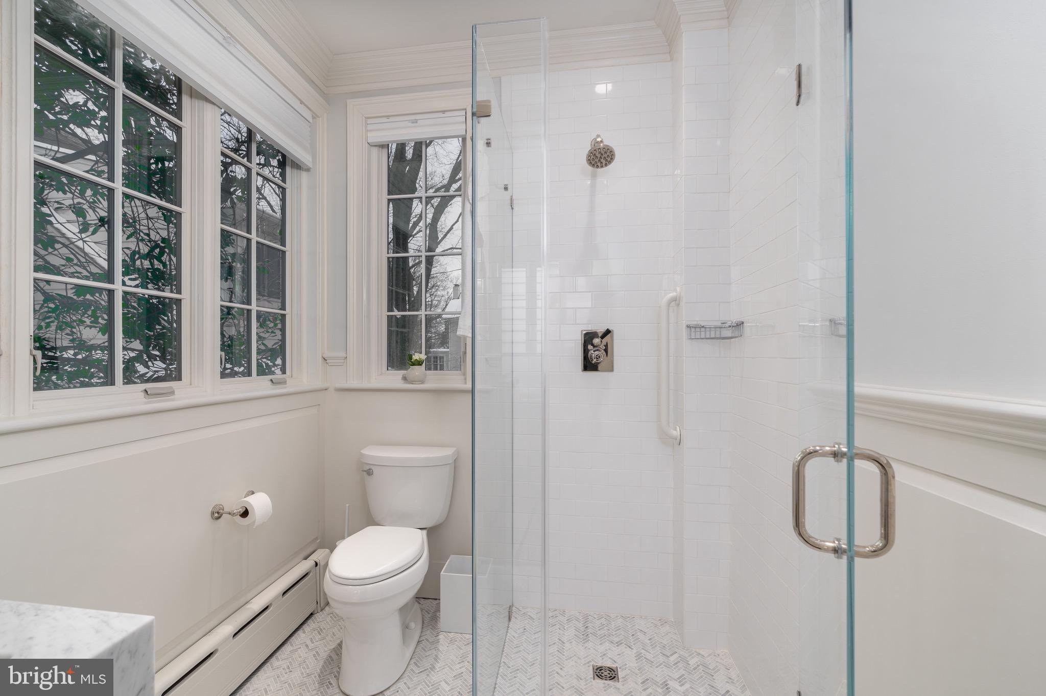 OBSERVATORY CIRCLE - Residential